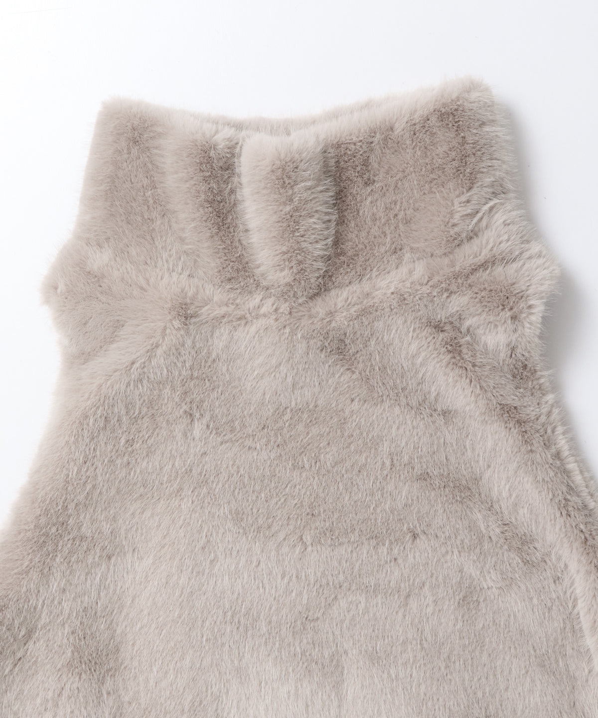 FUR HIGH-NECK VEST