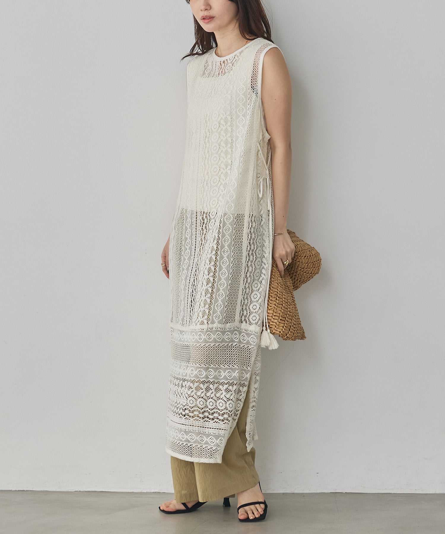 LACE LONG GILET