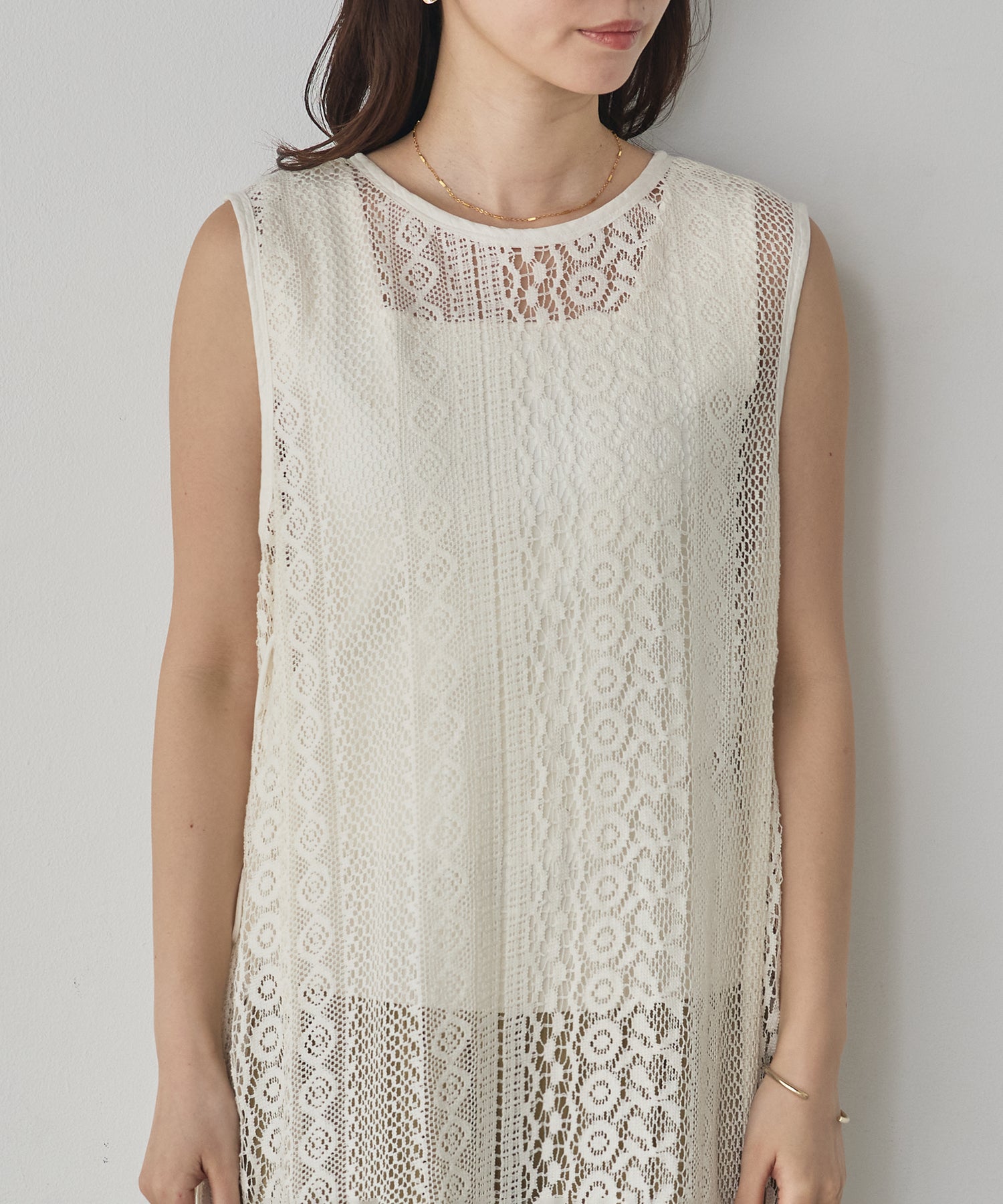 LACE LONG GILET