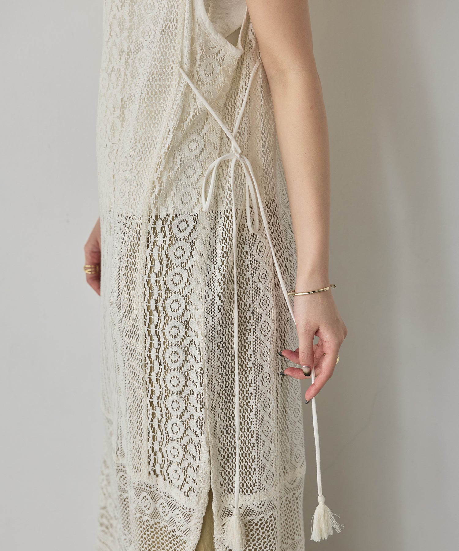 LACE LONG GILET