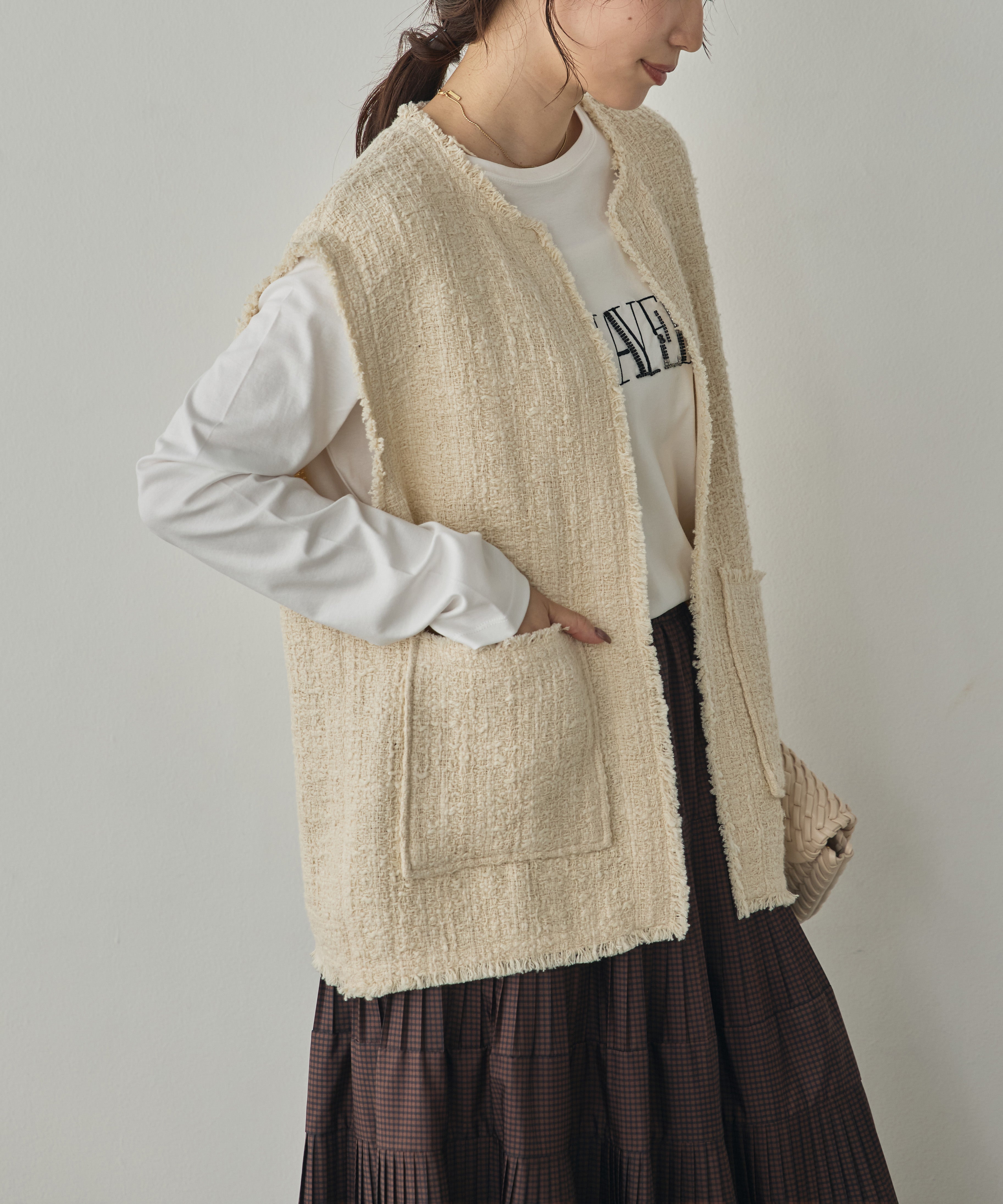 HEAVY SLUB TWEED VEST