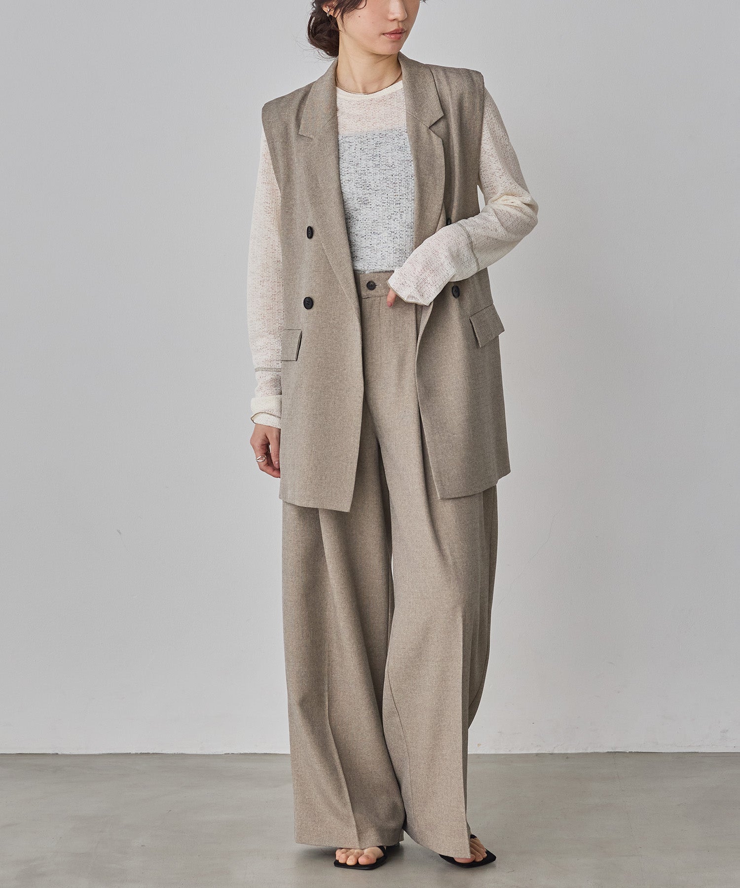 model : H160 着用サイズ : FREE