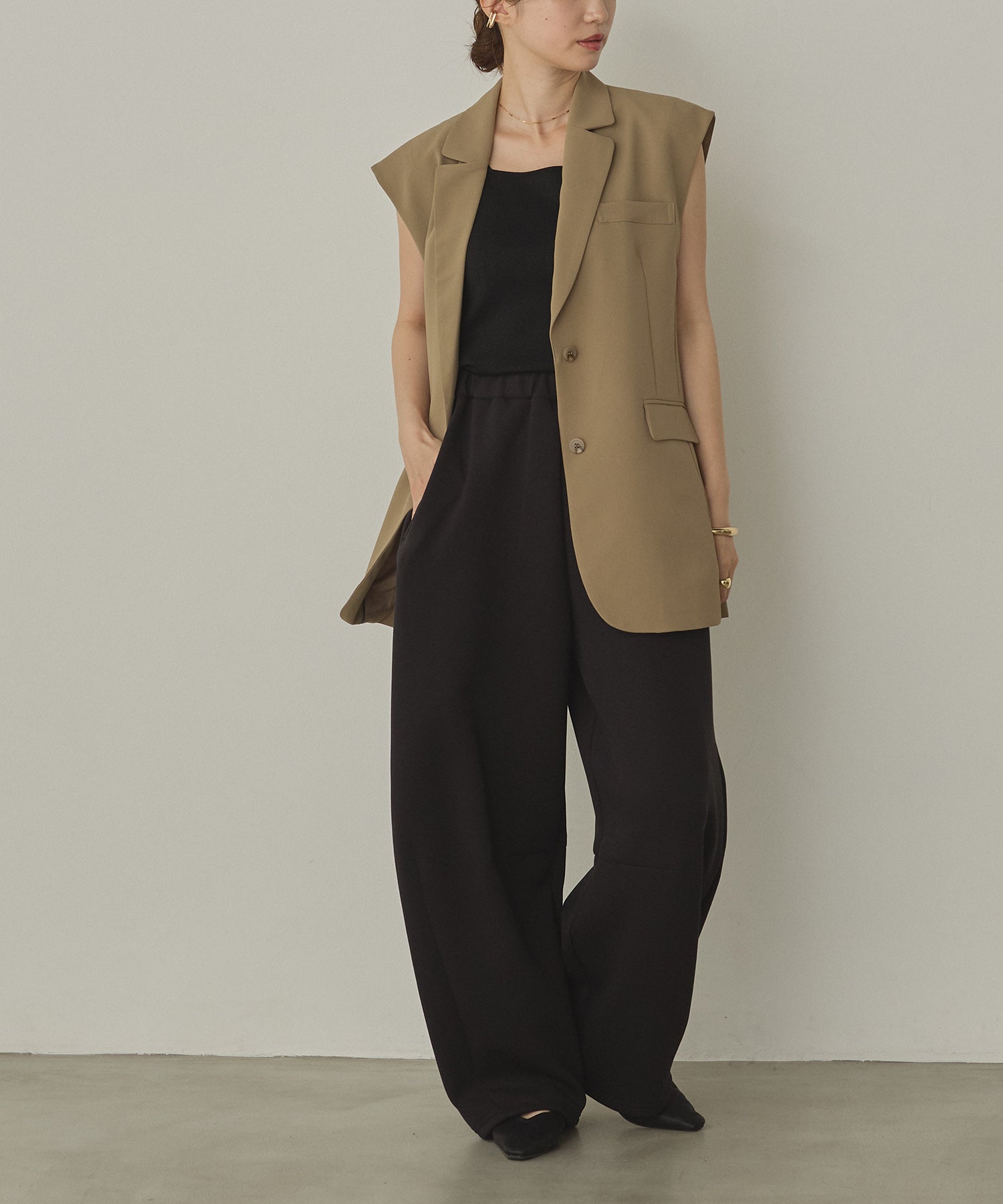 POLY TWILL BACK FASTENER VEST