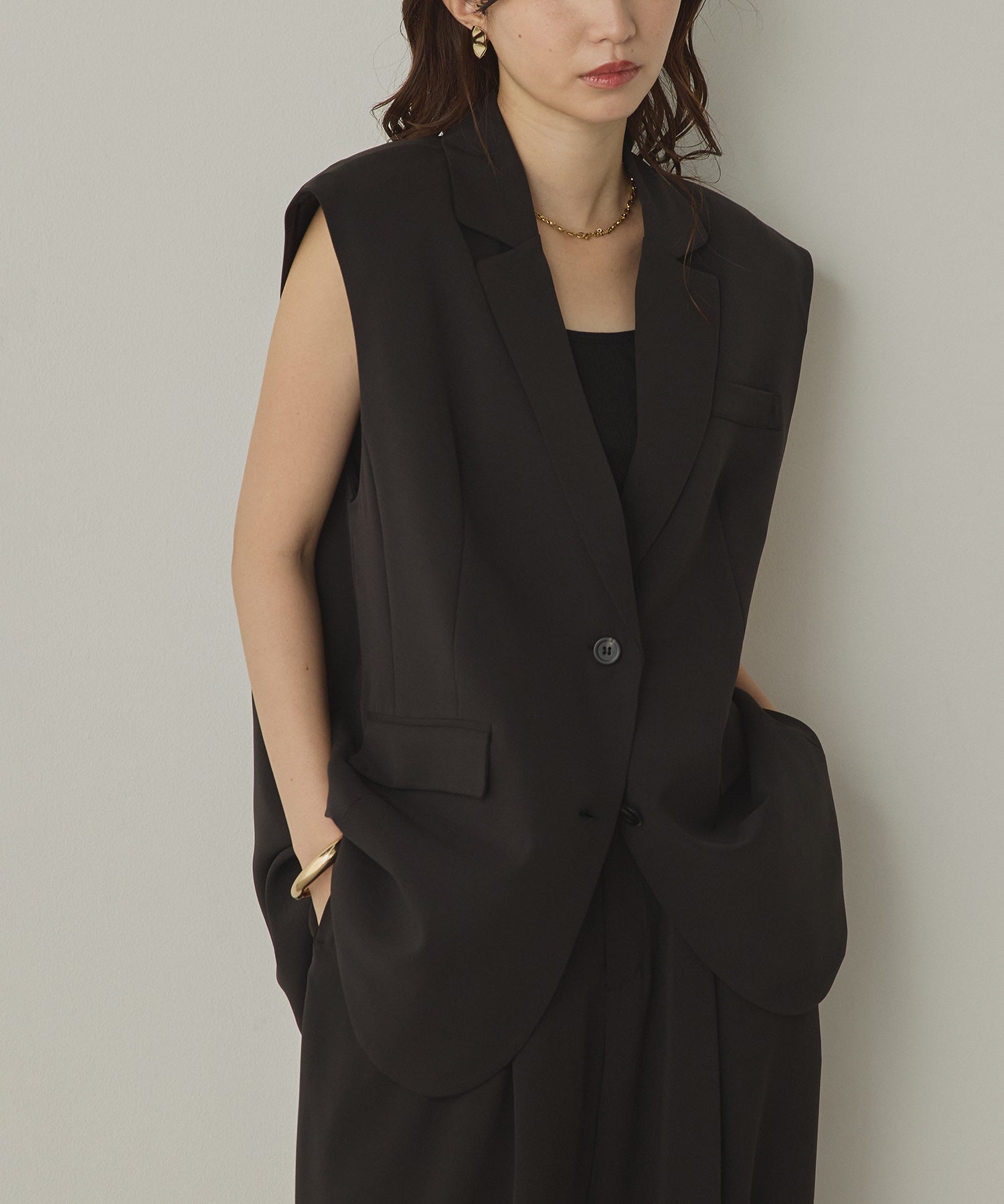 POLY TWILL BACK FASTENER VEST
