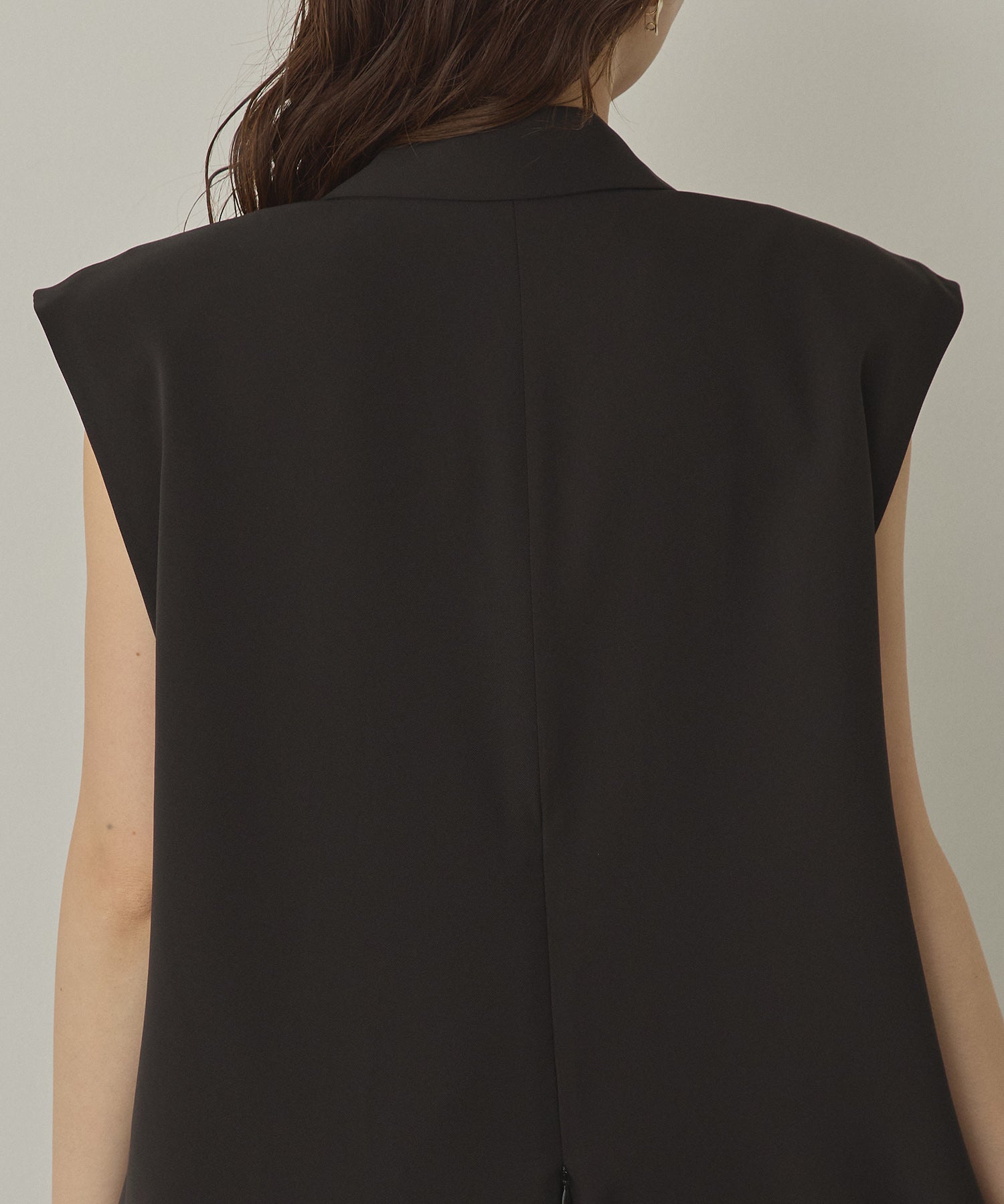 POLY TWILL BACK FASTENER VEST