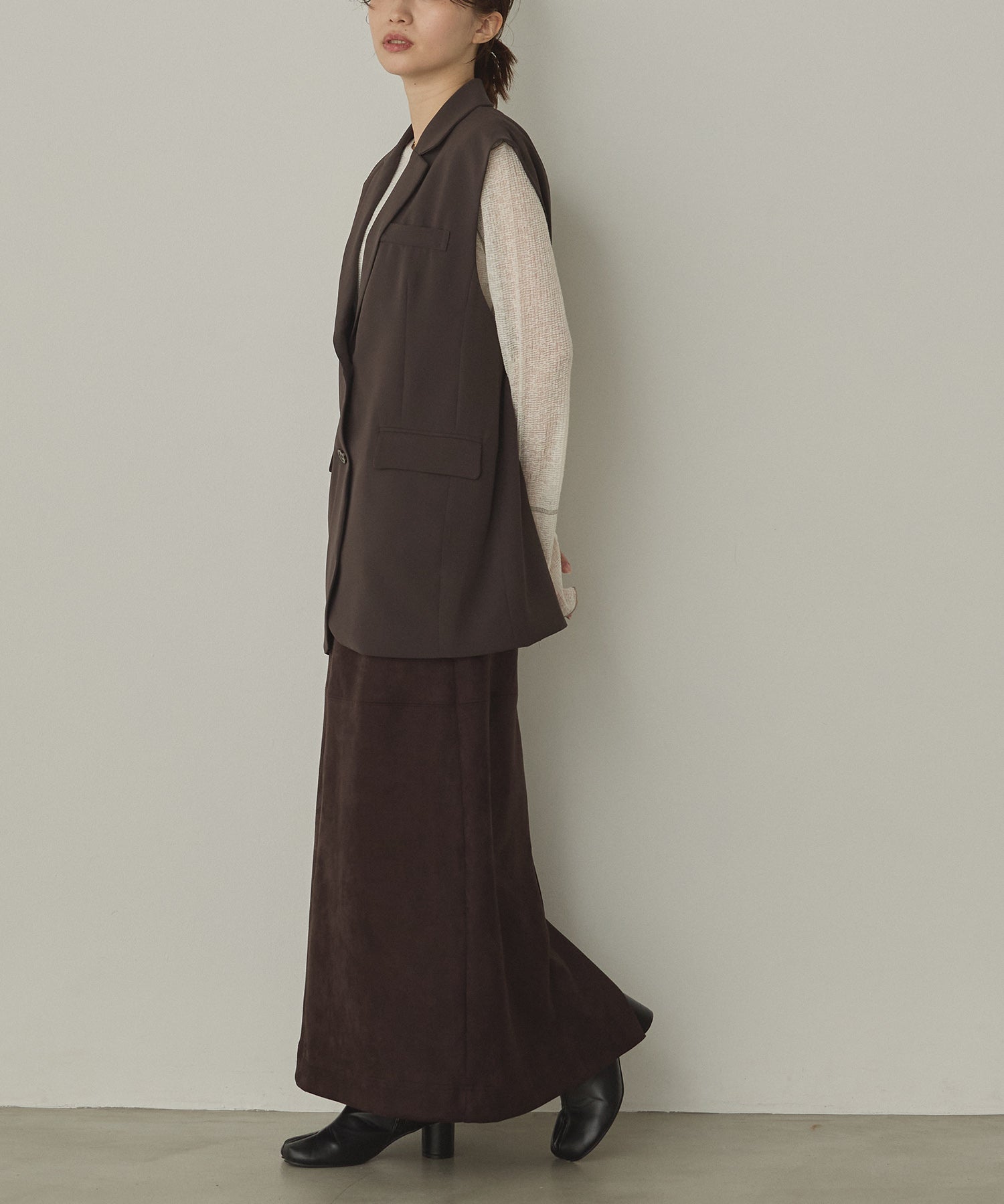 POLY TWILL BACK FASTENER VEST