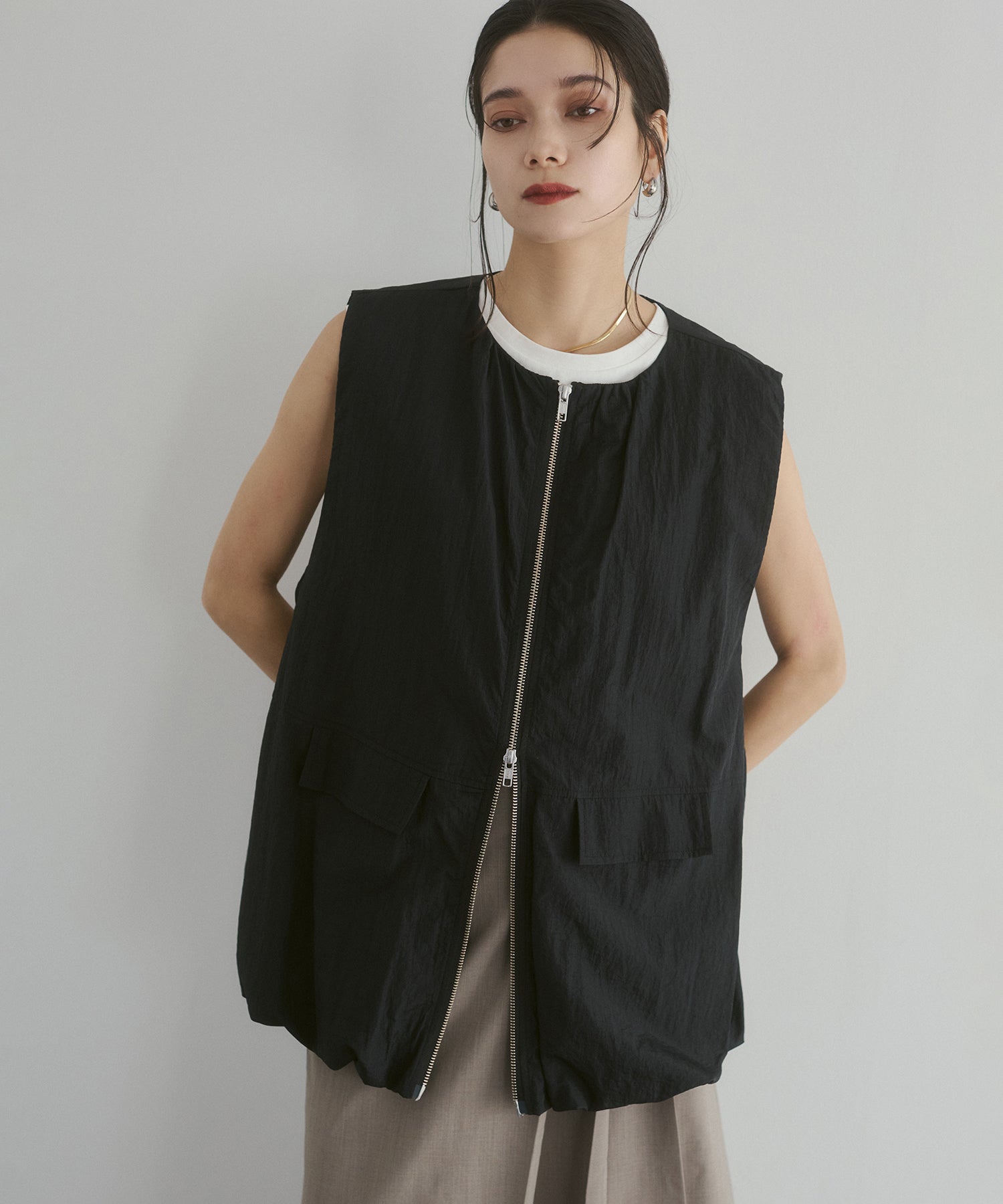 NYLON VEST