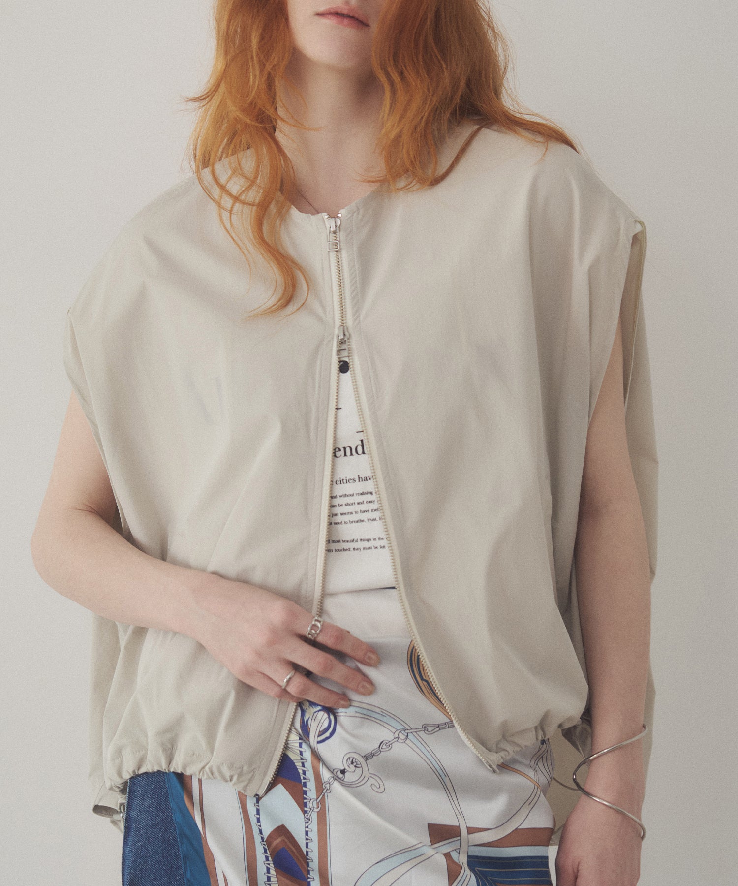 《PRE-ORDER》[ICE TOUCH] DOUBLE-ZIP SLEEVELESS BLOUSON