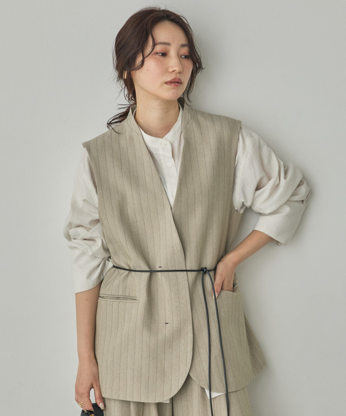 DESIGNS VEST