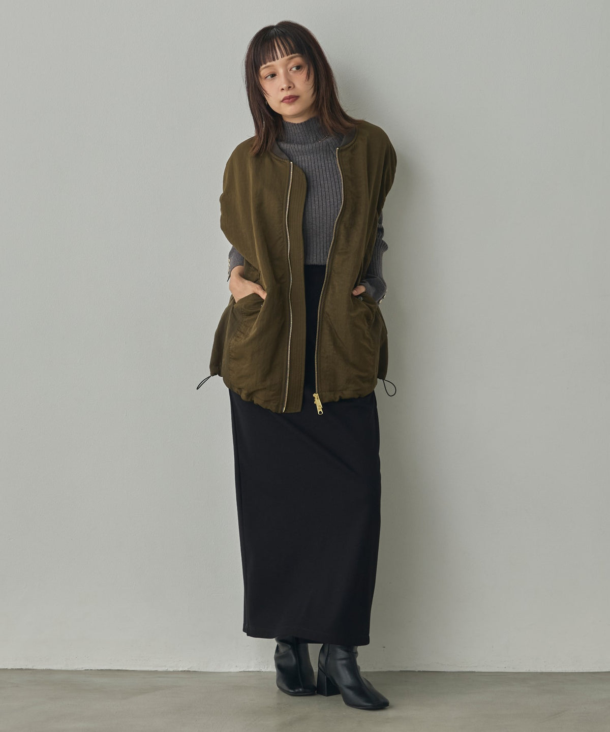 SUBTLE COLOURWAY NYLON MA-1 WAISTCOAT
