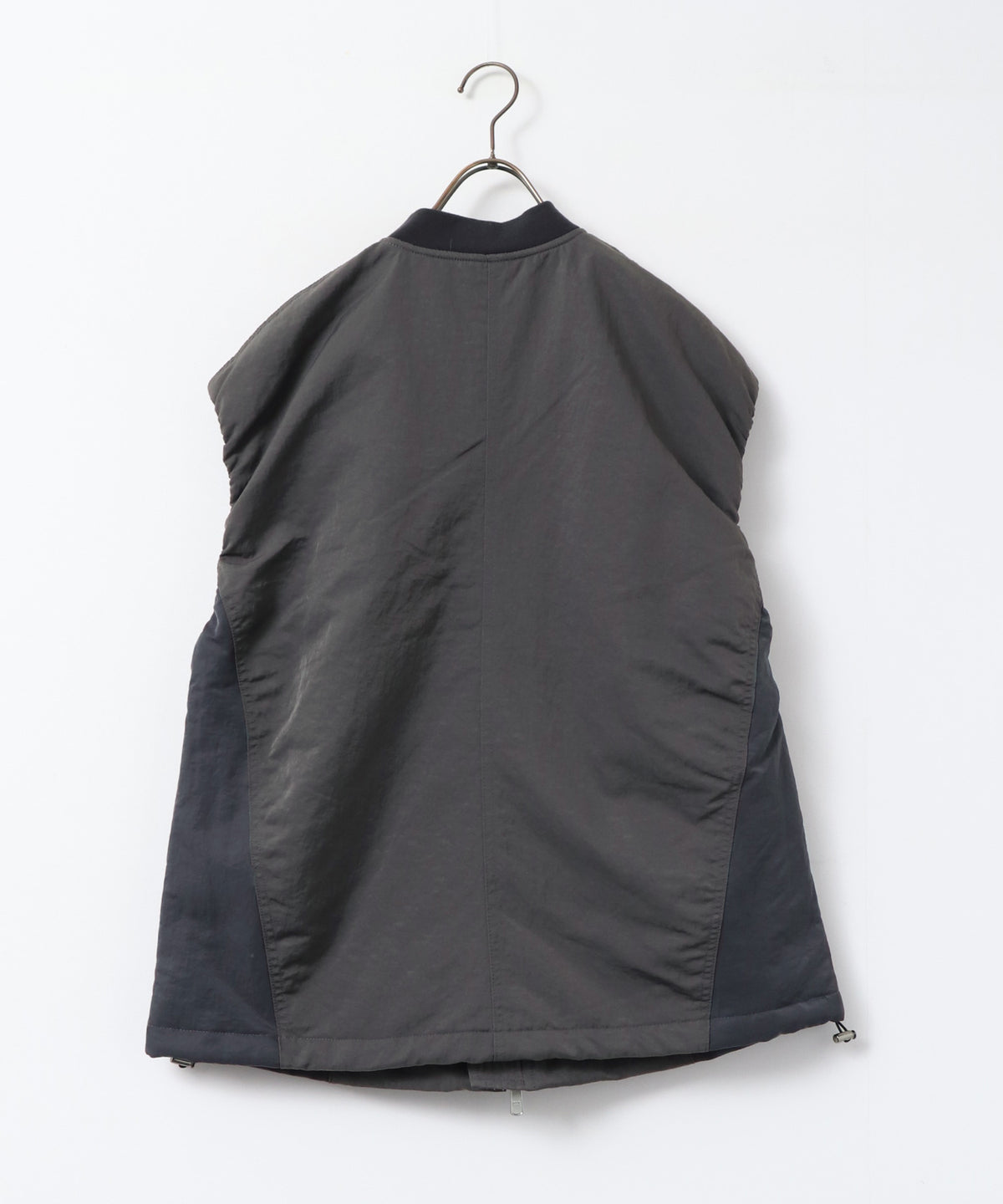 SUBTLE COLOURWAY NYLON MA-1 WAISTCOAT