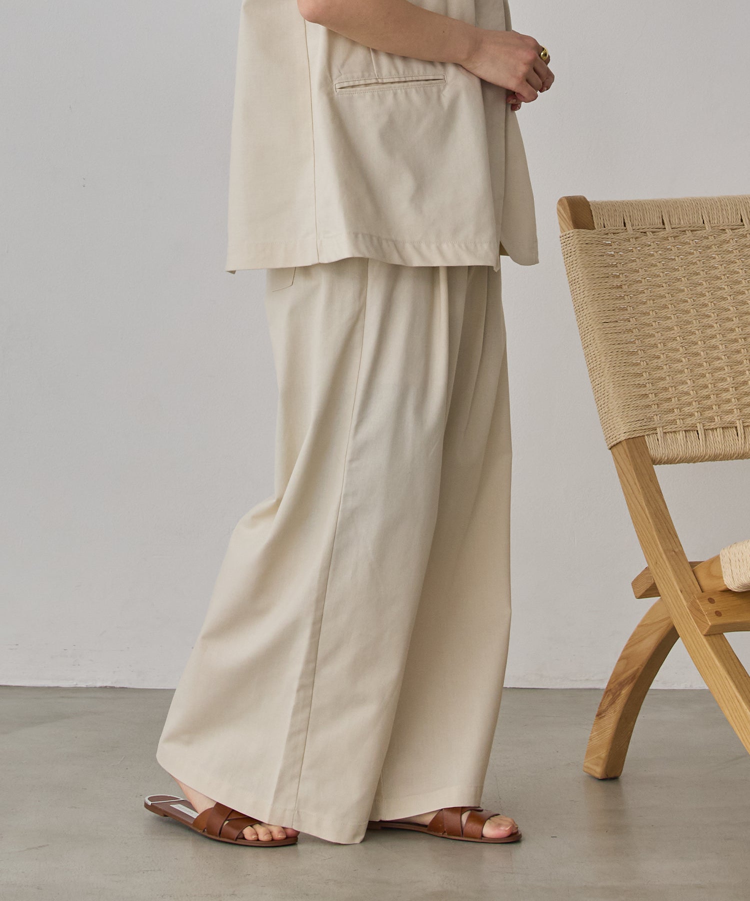 FRENCH LINEN WIDE-LEG PANTS