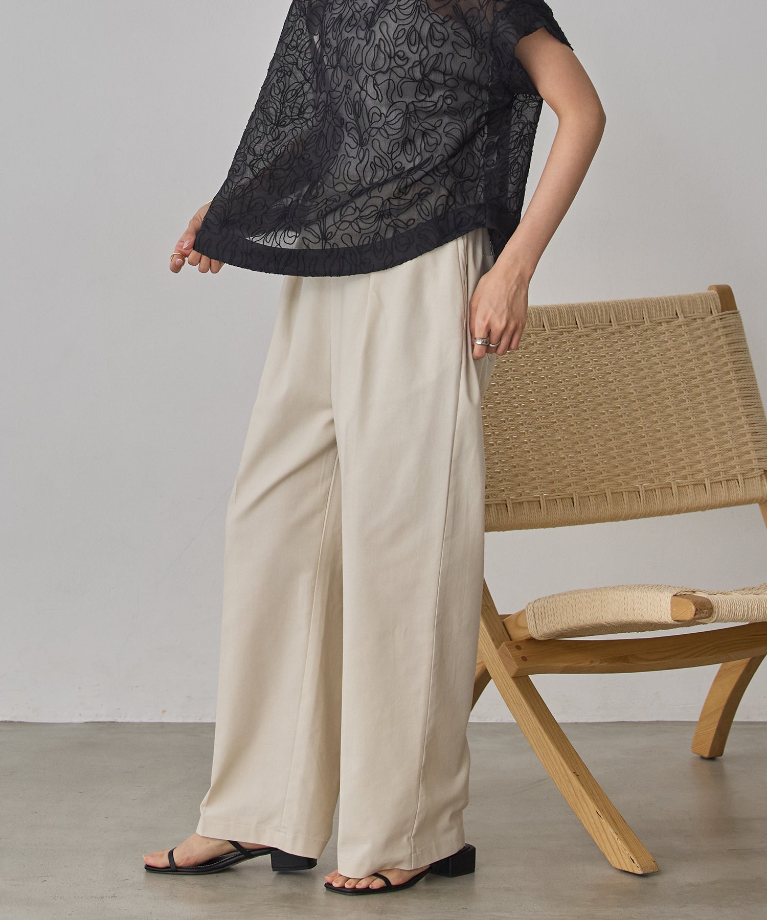 FRENCH LINEN STRAIGHT-LEG PANTS