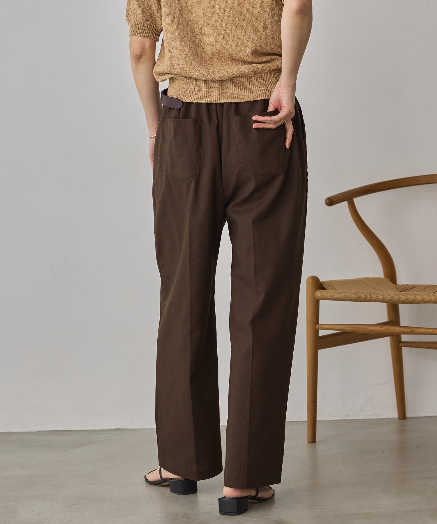 FRENCH LINEN STRAIGHT-LEG PANTS