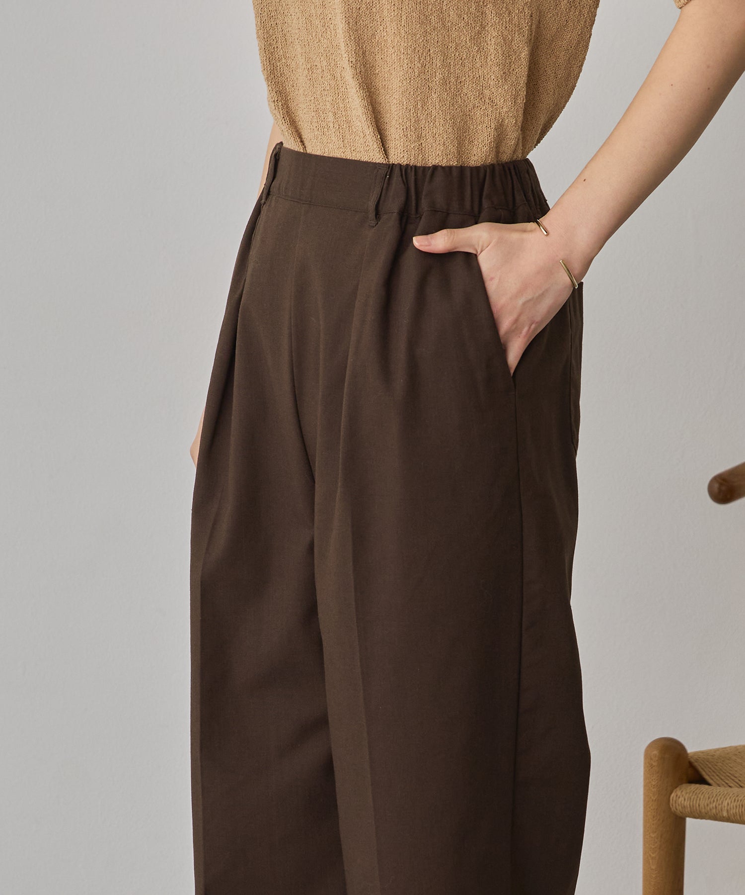FRENCH LINEN STRAIGHT-LEG PANTS