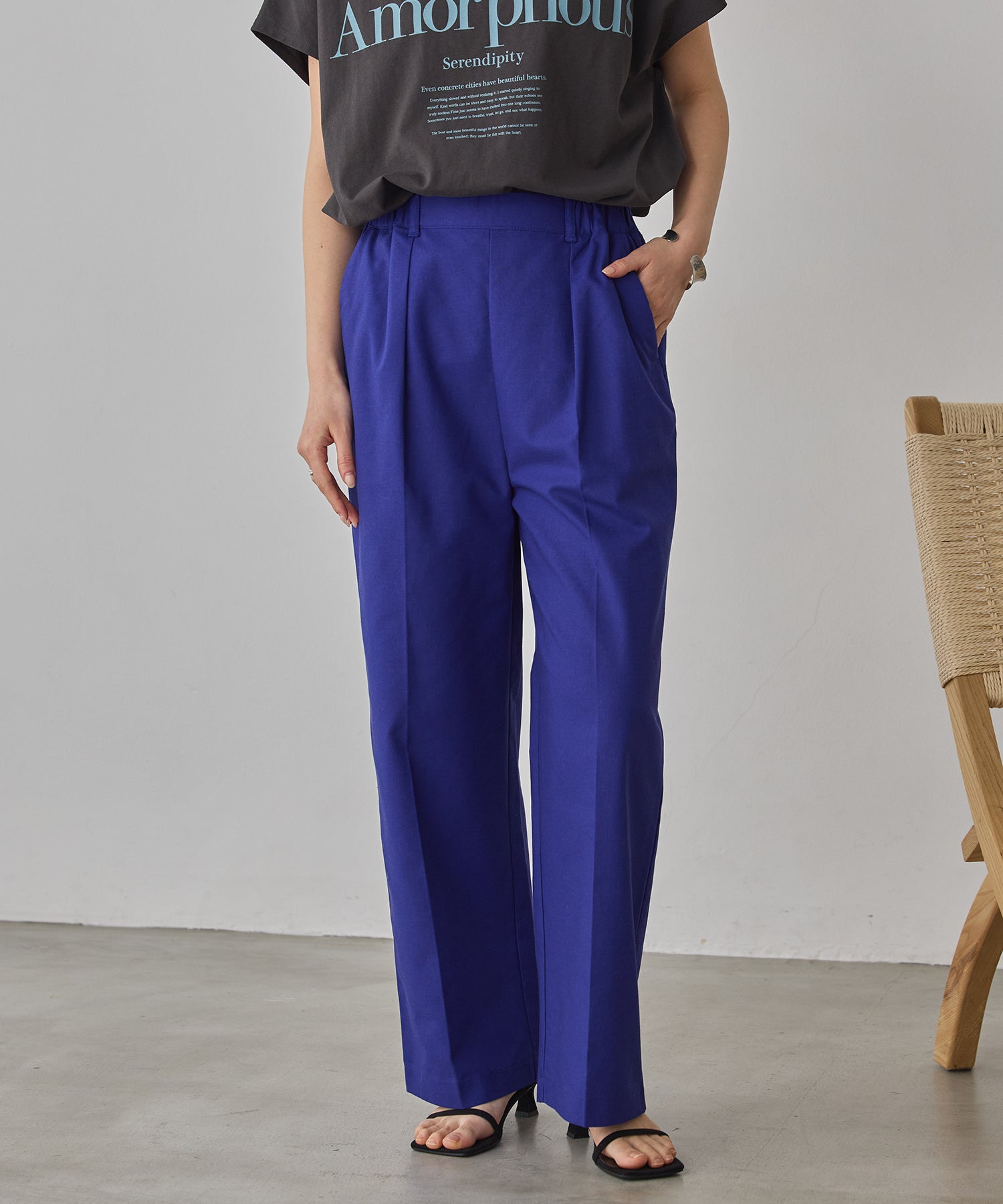 FRENCH LINEN STRAIGHT-LEG PANTS