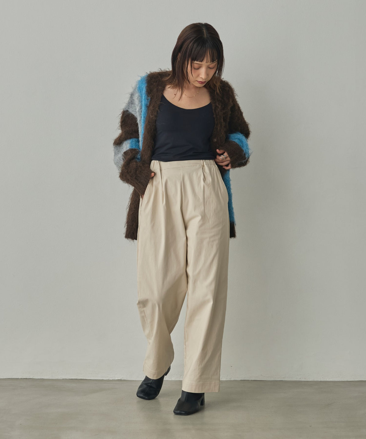 [STRETCH] BRUSHED-LINING BARIRAKU STRAIGHT TROUSERS