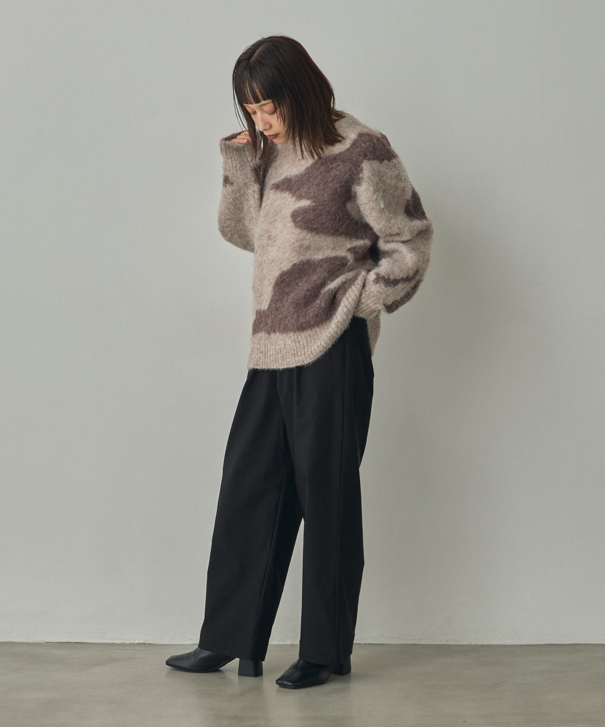 [STRETCH] BRUSHED-LINING BARIRAKU STRAIGHT TROUSERS