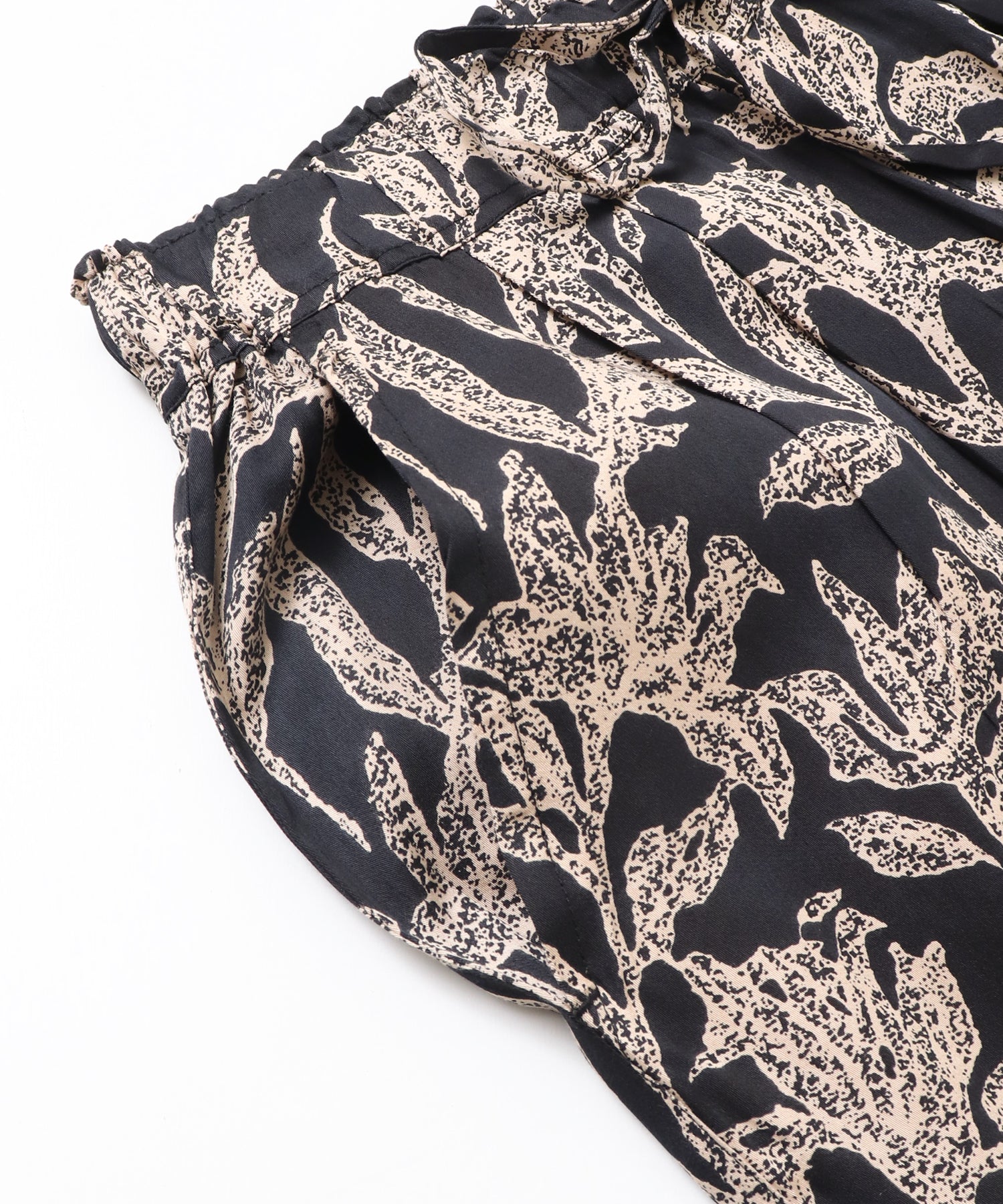 VISCOSE SATIN PRINTED EASY PANTS