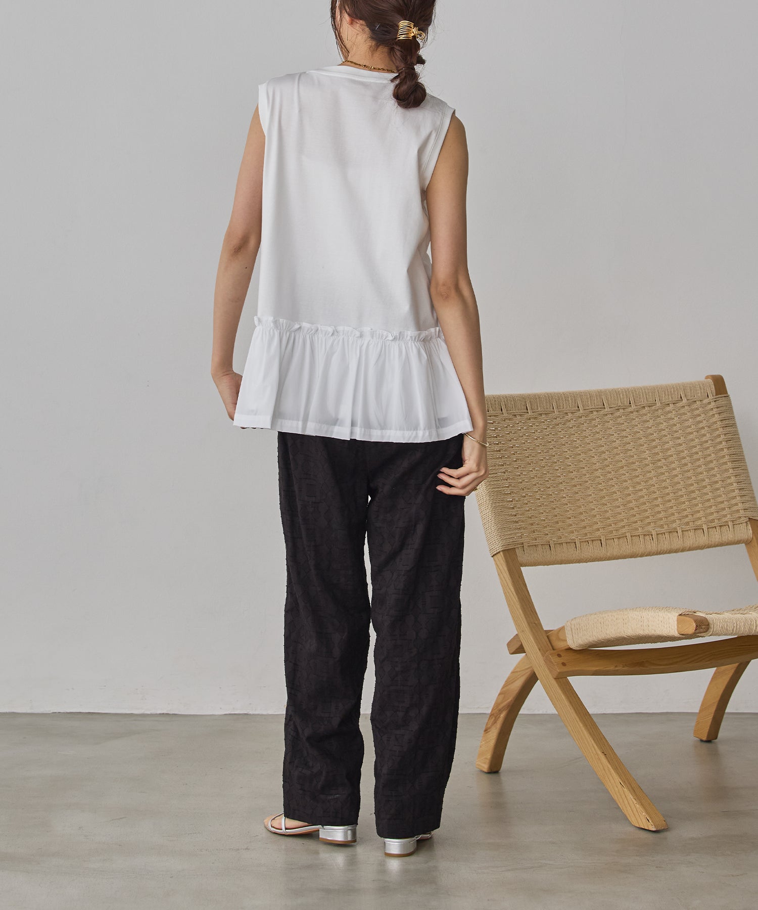 CUT-JACQUARD EASY PANTS