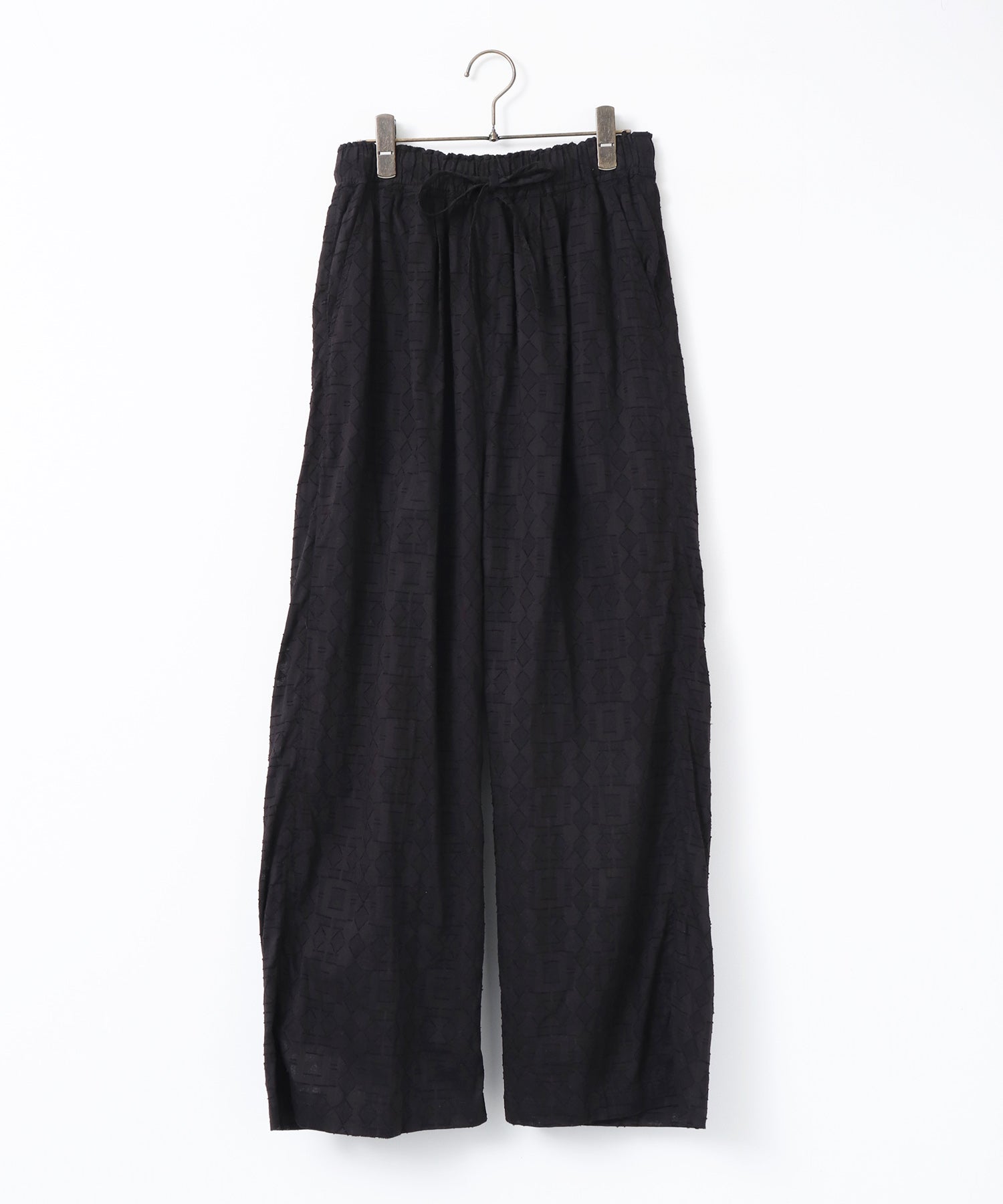 CUT-JACQUARD EASY PANTS