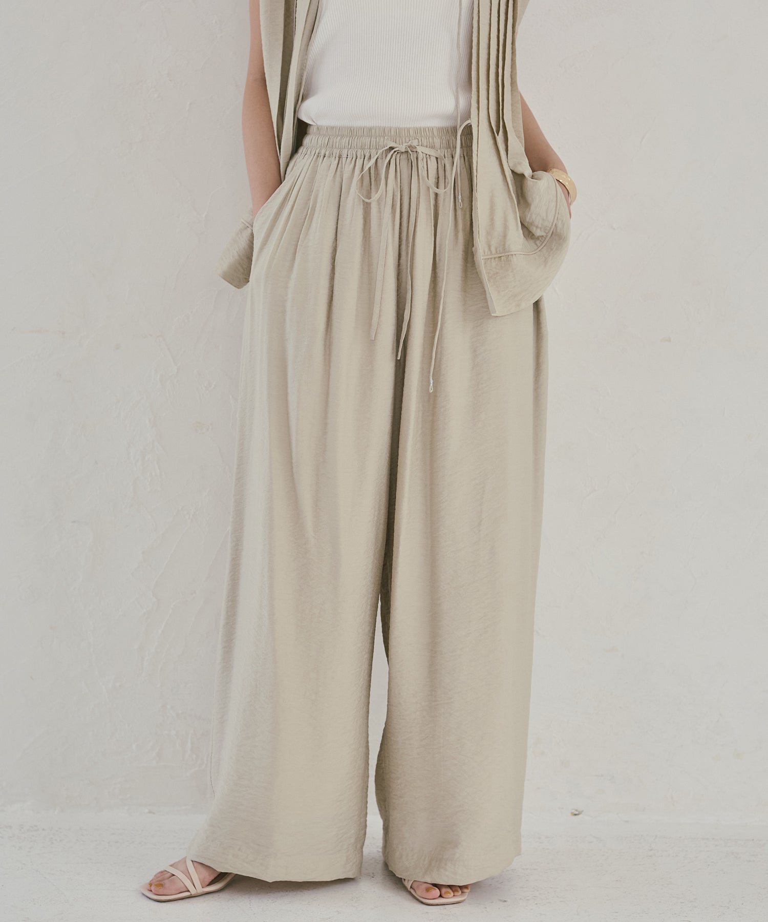 PARACHUTE FABRIC EASY PANTS