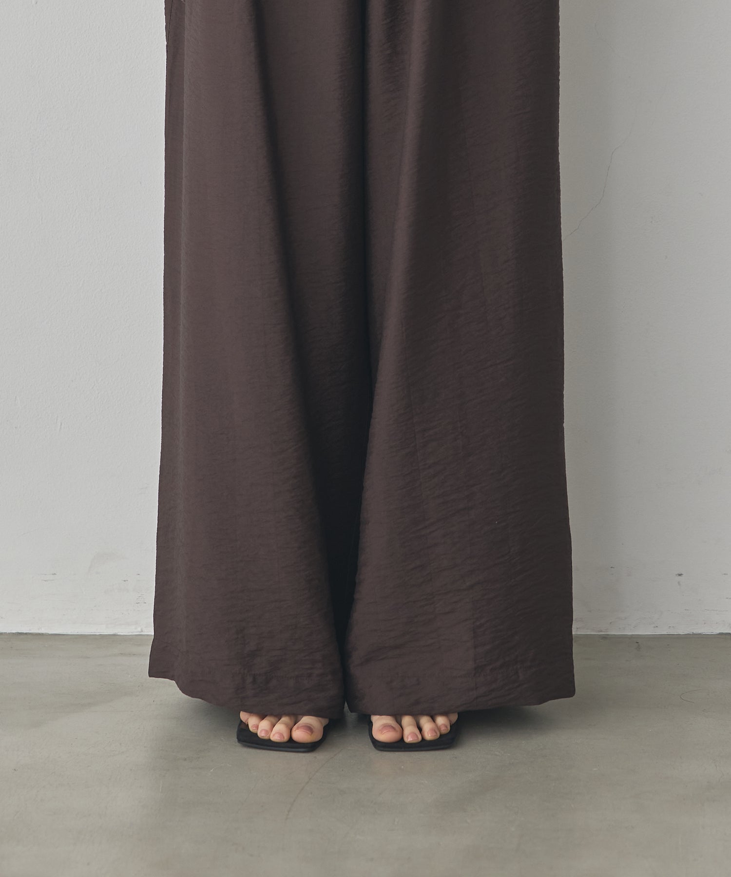 PARACHUTE FABRIC EASY PANTS
