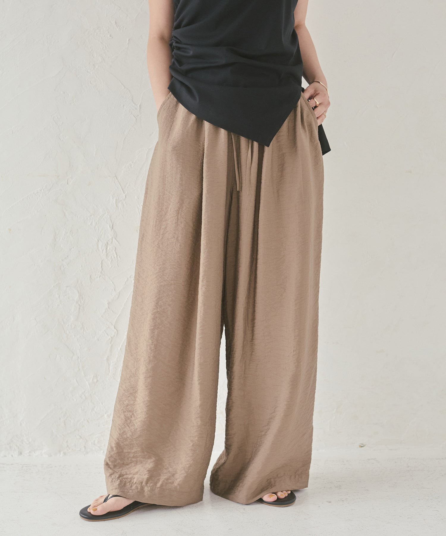 PARACHUTE FABRIC EASY PANTS