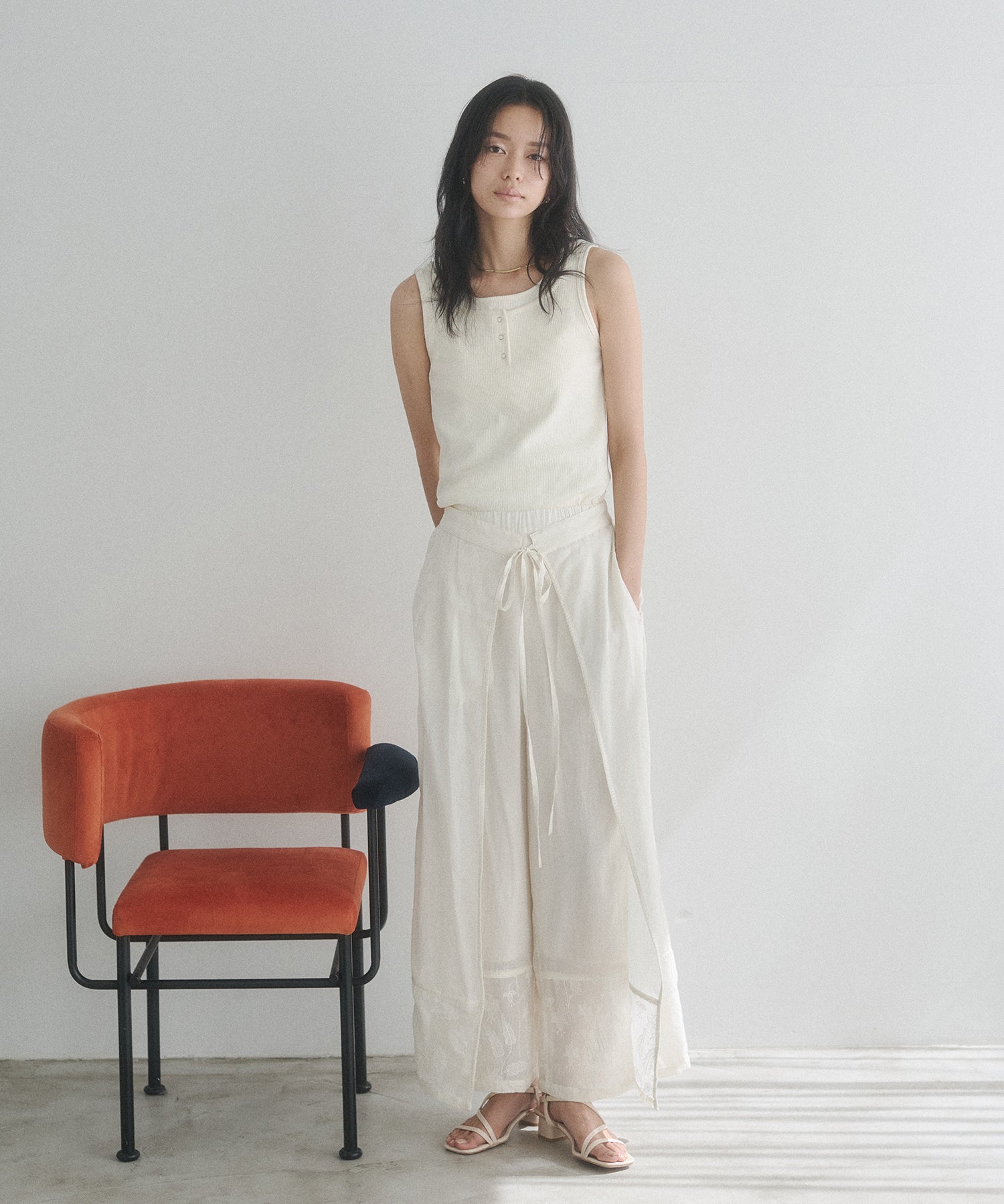HEM-EMBROIDERED WRAP PANTS