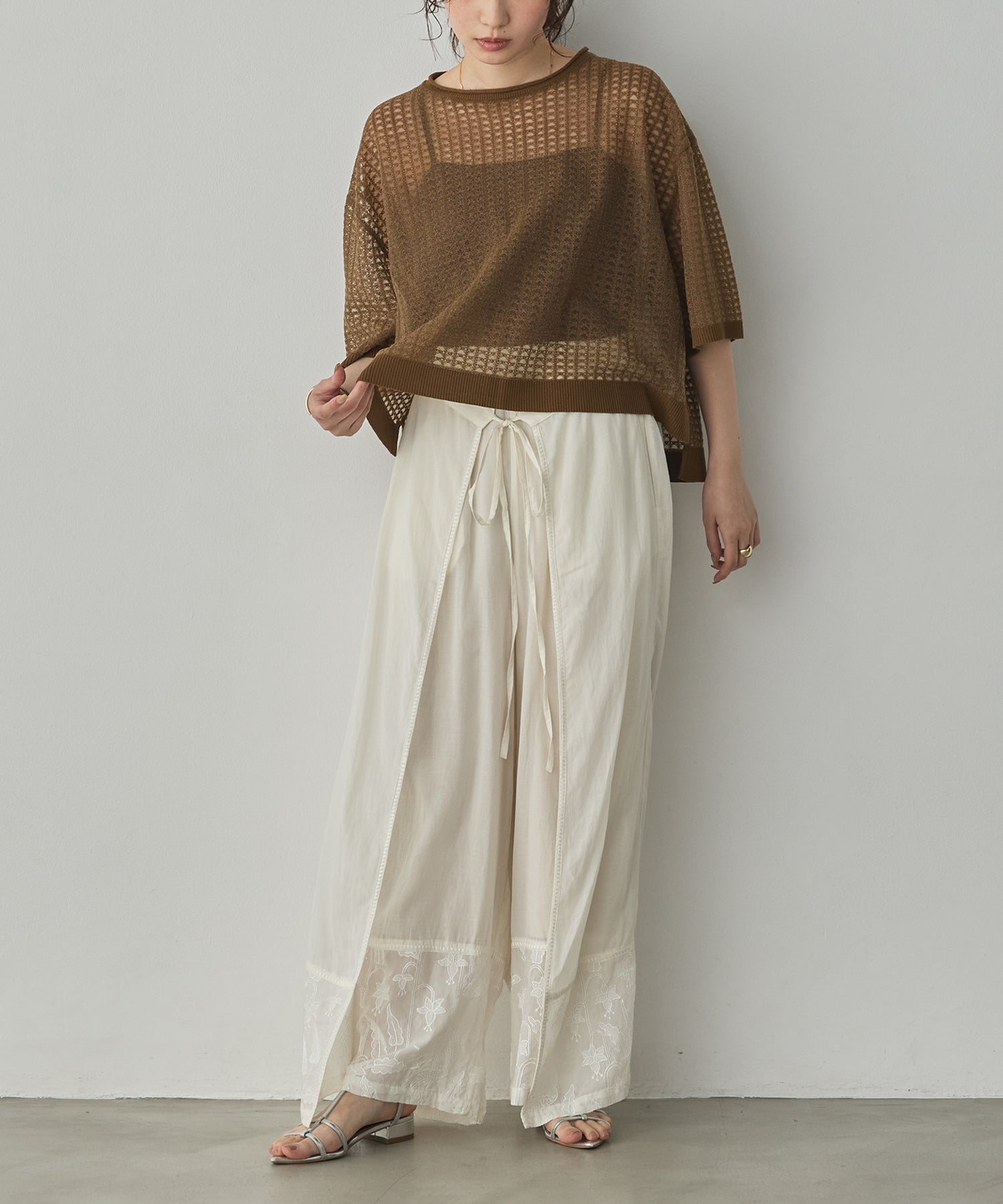 HEM-EMBROIDERED WRAP PANTS