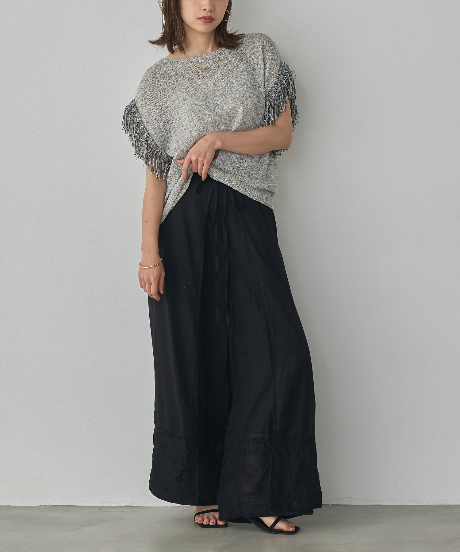 HEM-EMBROIDERED WRAP PANTS