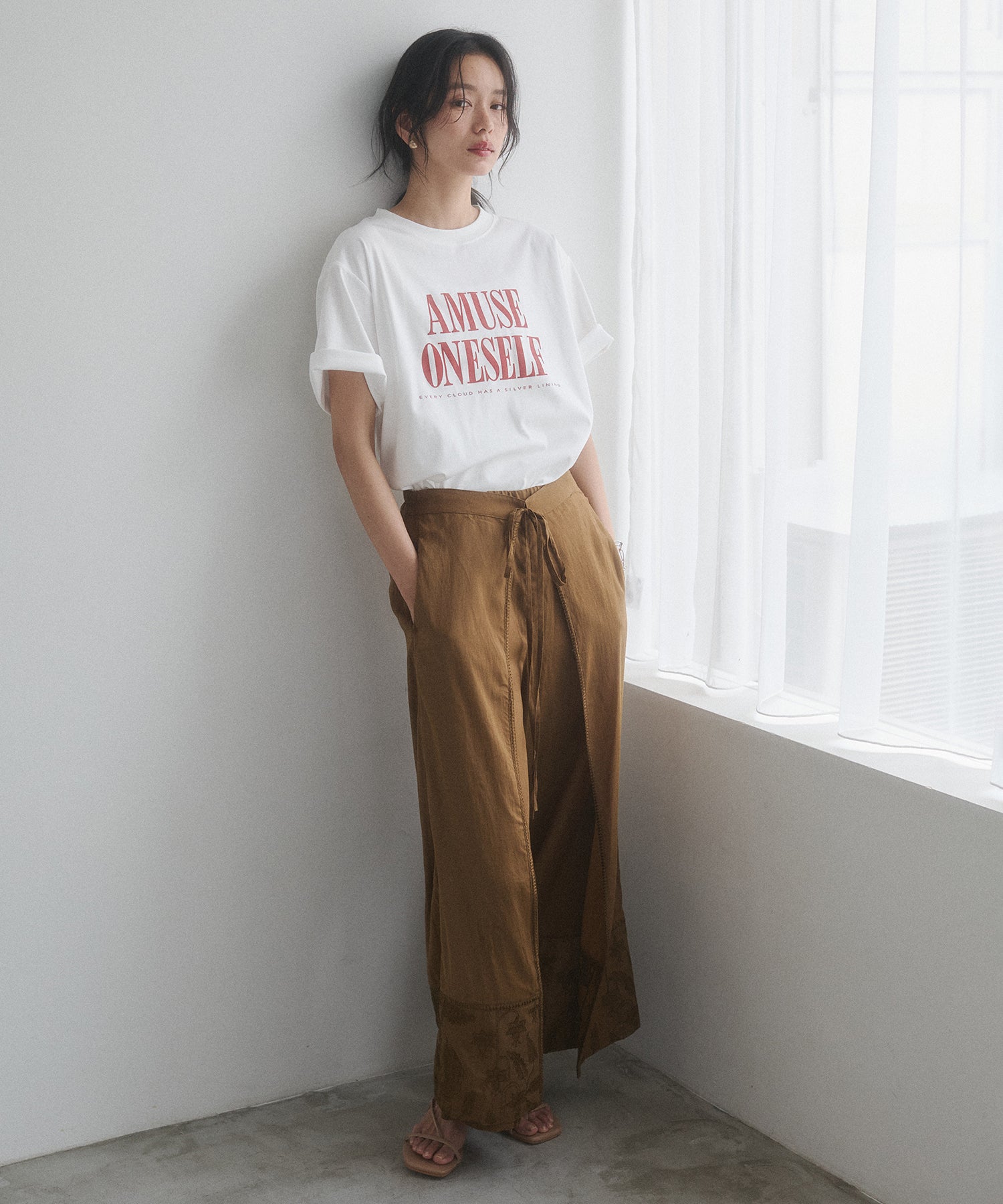 HEM-EMBROIDERED WRAP PANTS