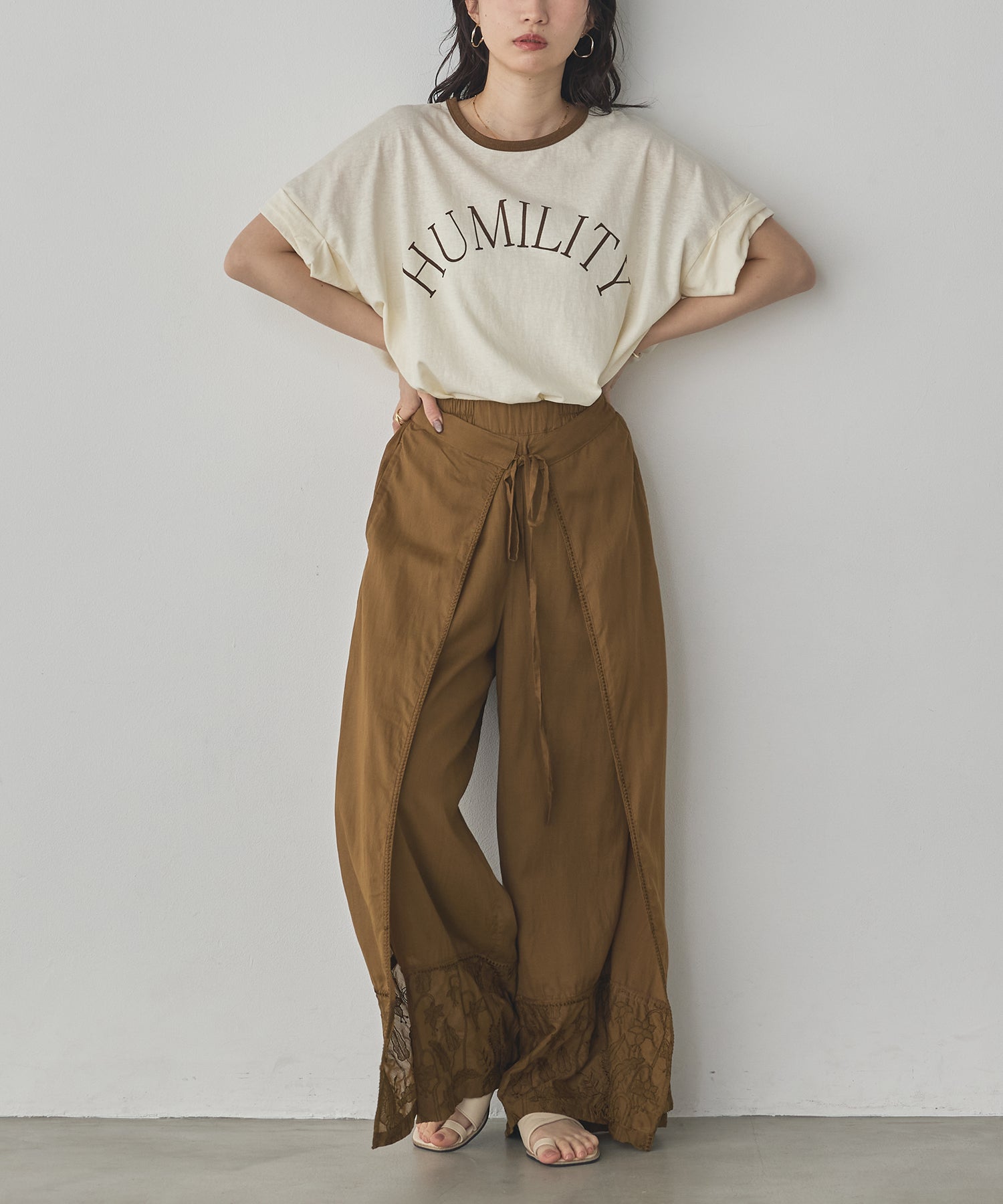 HEM-EMBROIDERED WRAP PANTS
