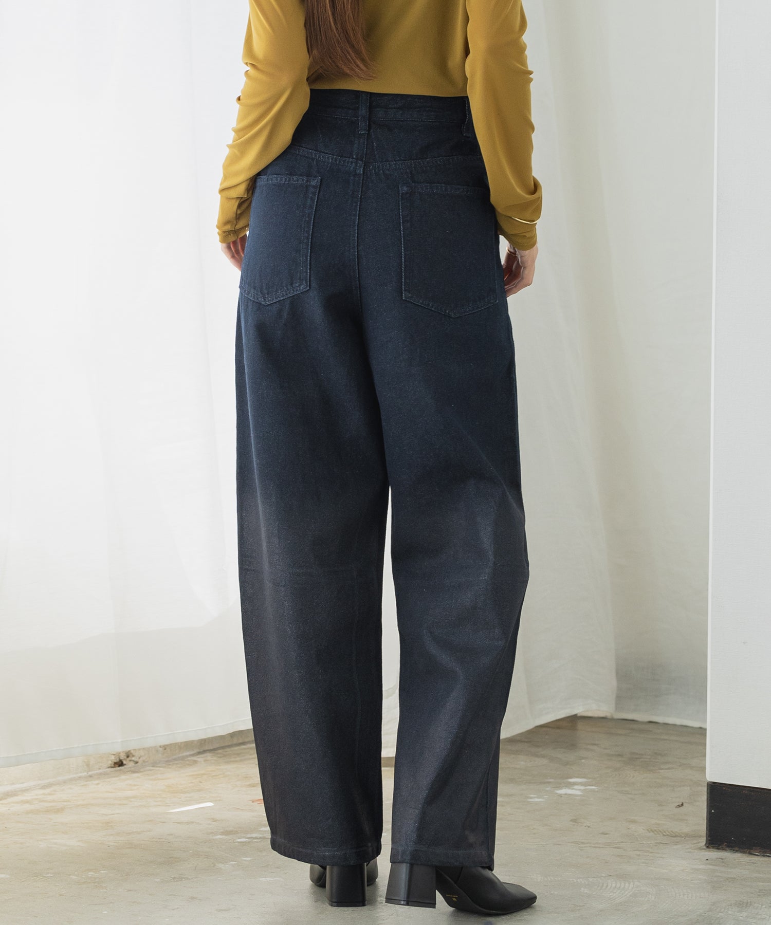 DENIM FOIL PRINT LOOSE PANTS