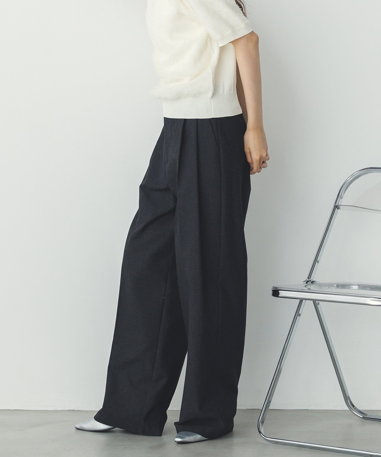 HEMP MIXED TUCK PANTS