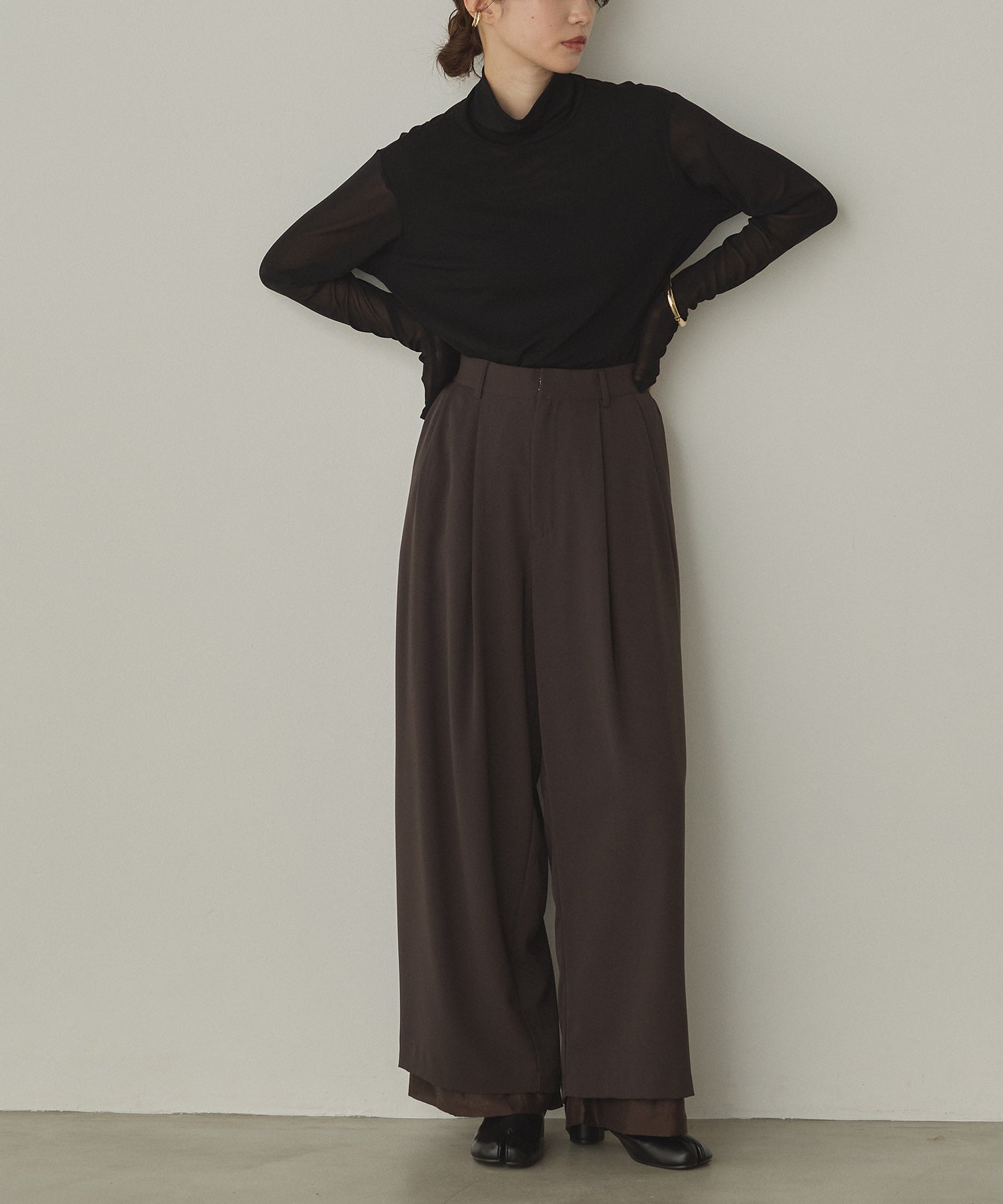 POLY TWILL SHEER WIDE STRAIGHT PANTS
