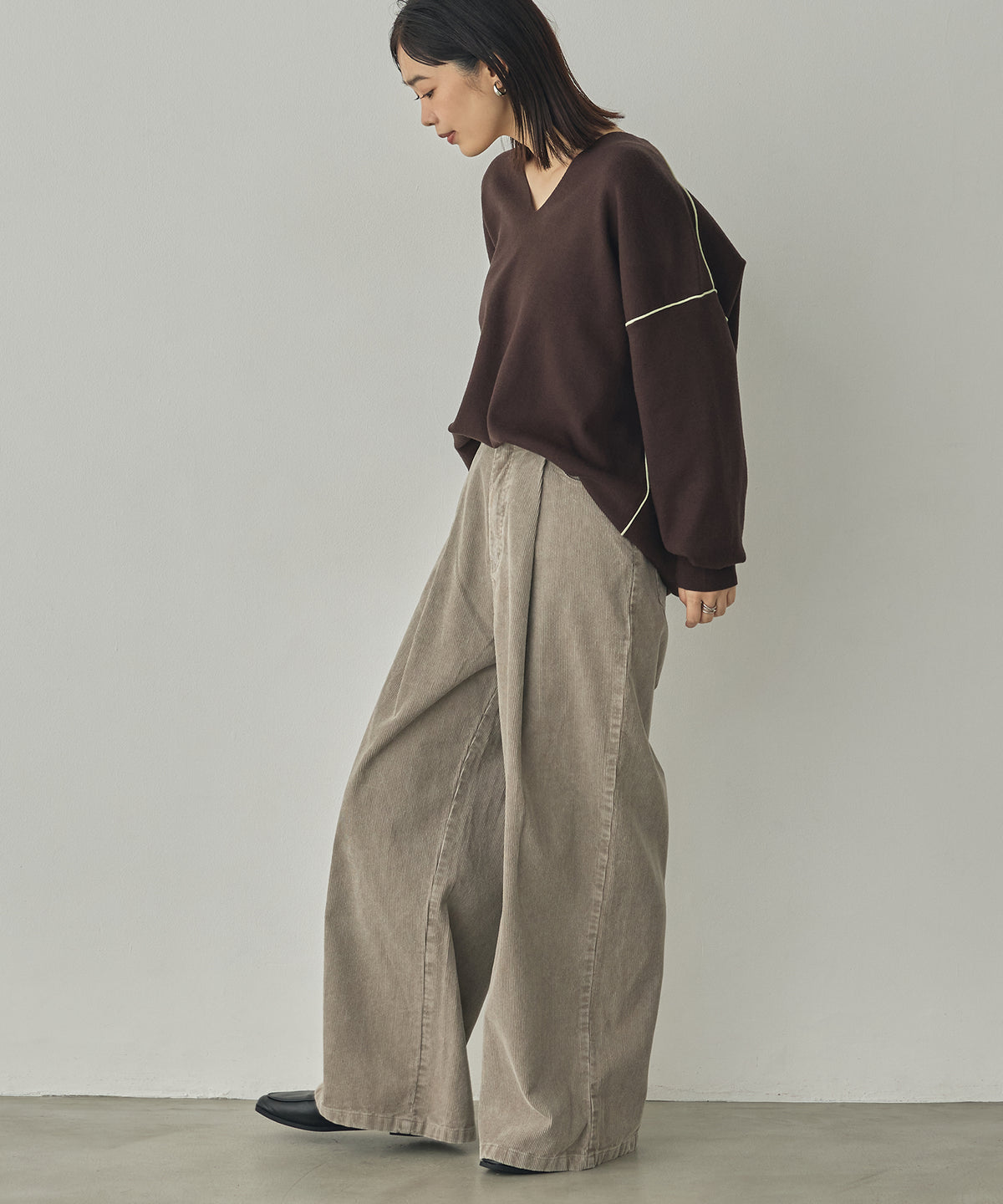 CORDUROY WIDE-LEG PANTS
