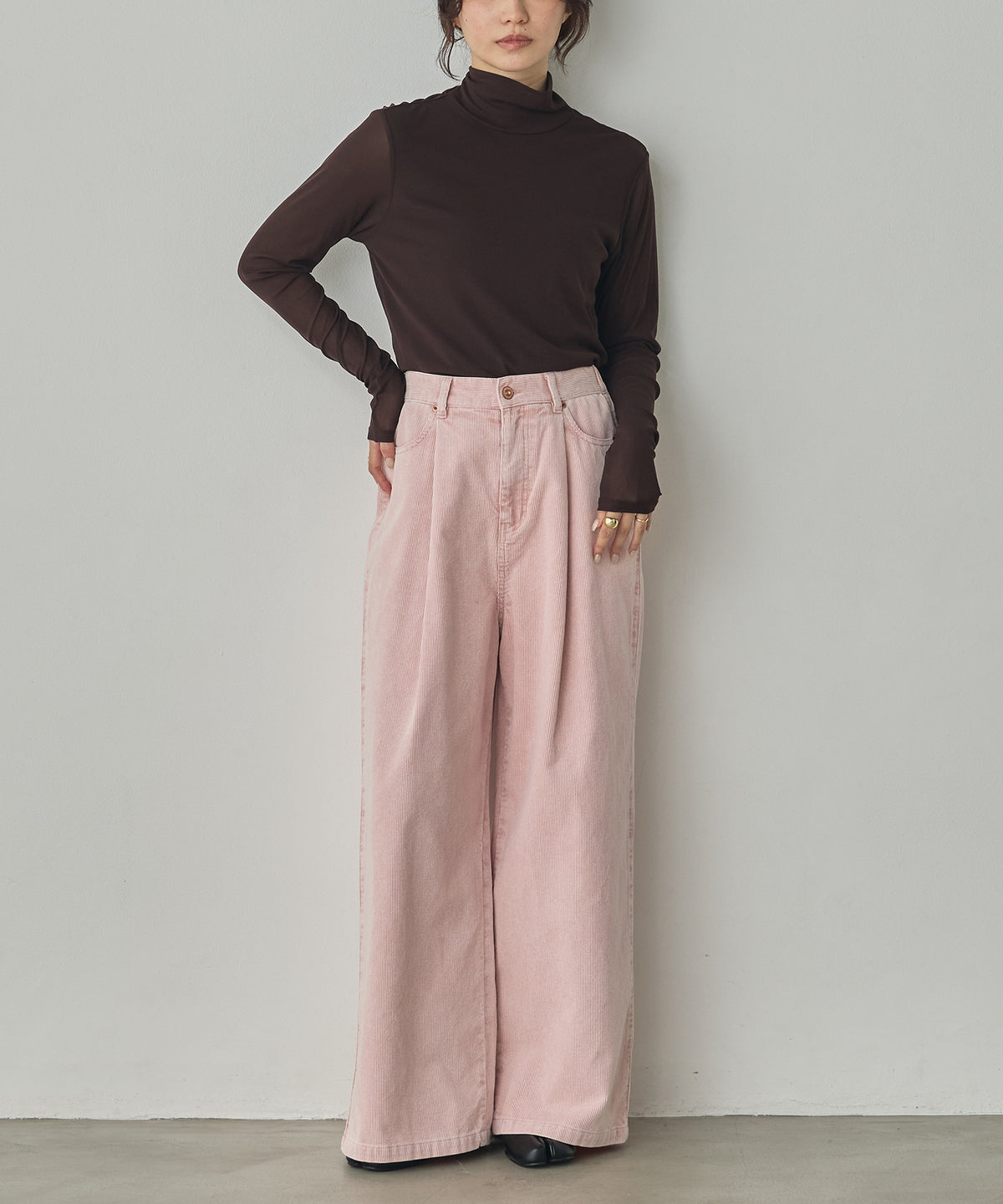 CORDUROY WIDE-LEG PANTS