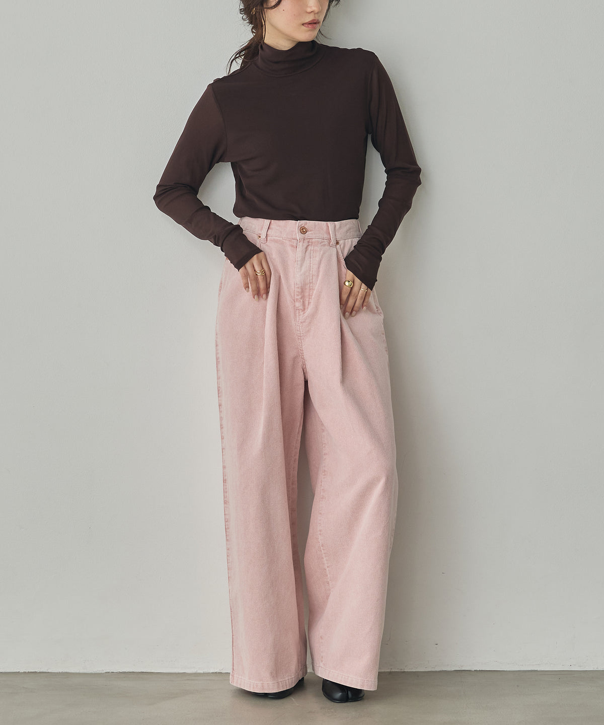 CORDUROY WIDE-LEG PANTS