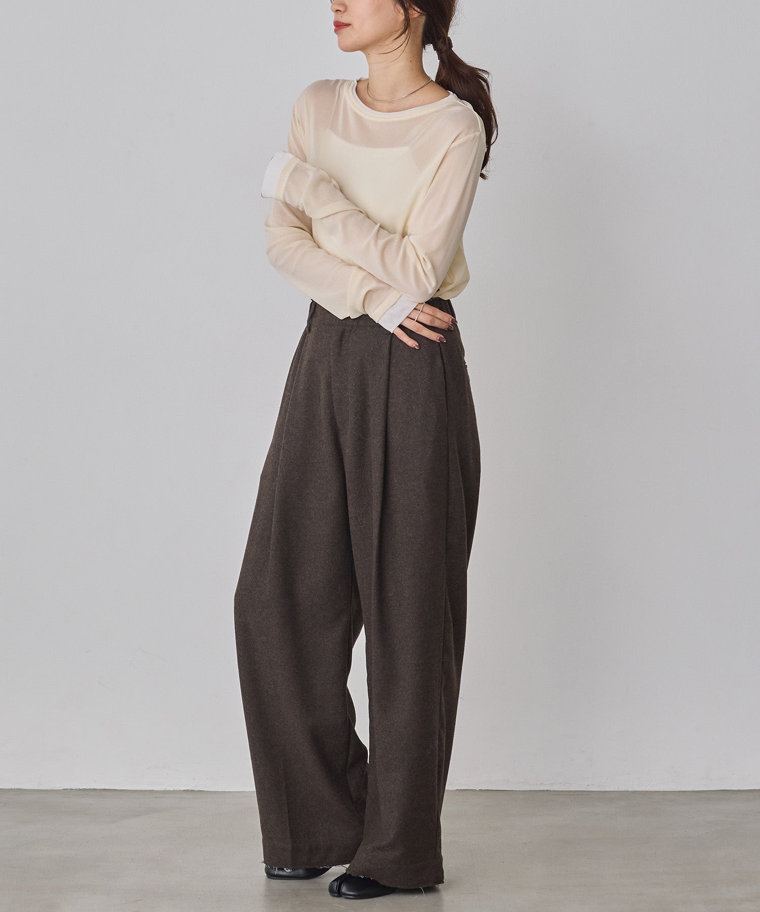 WOOL BLEND WIDE TUCK PANTS