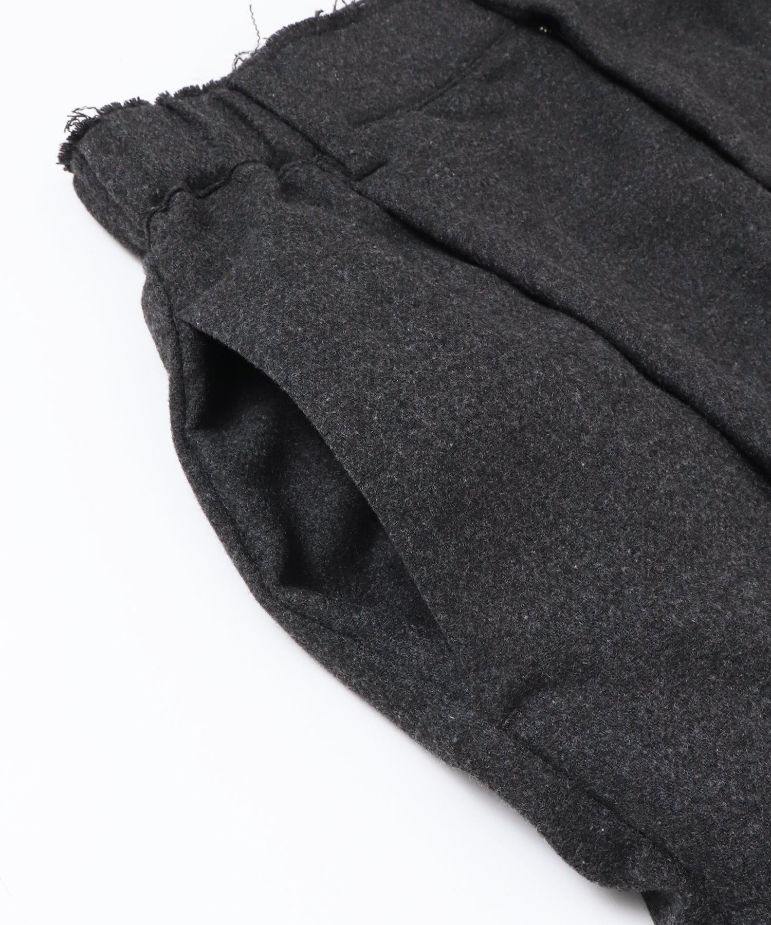 WOOL BLEND WIDE TUCK PANTS