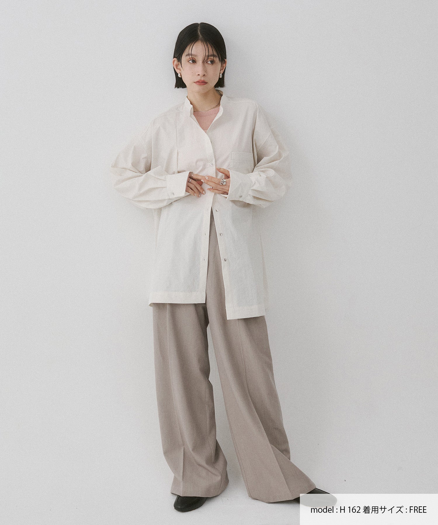 POLYRAYON TUCK PANTS