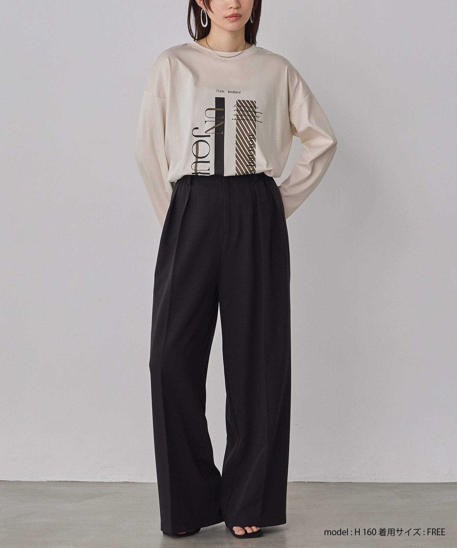 POLYRAYON TUCK PANTS