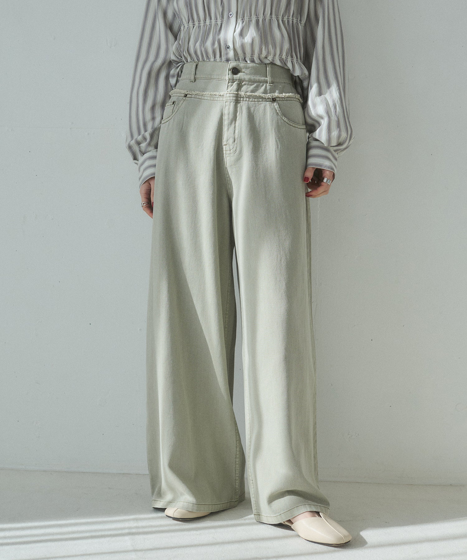 DENIM/TWILL WAIST SWITCH WIDE PANTS