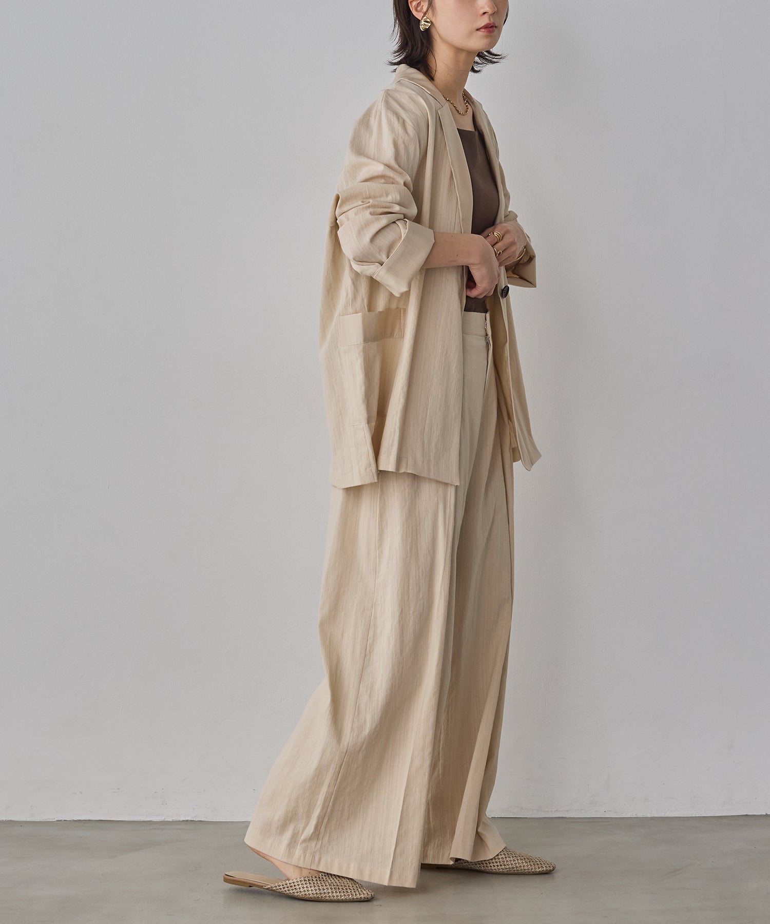 SPRING SLAB DEEP TUCK PANTS