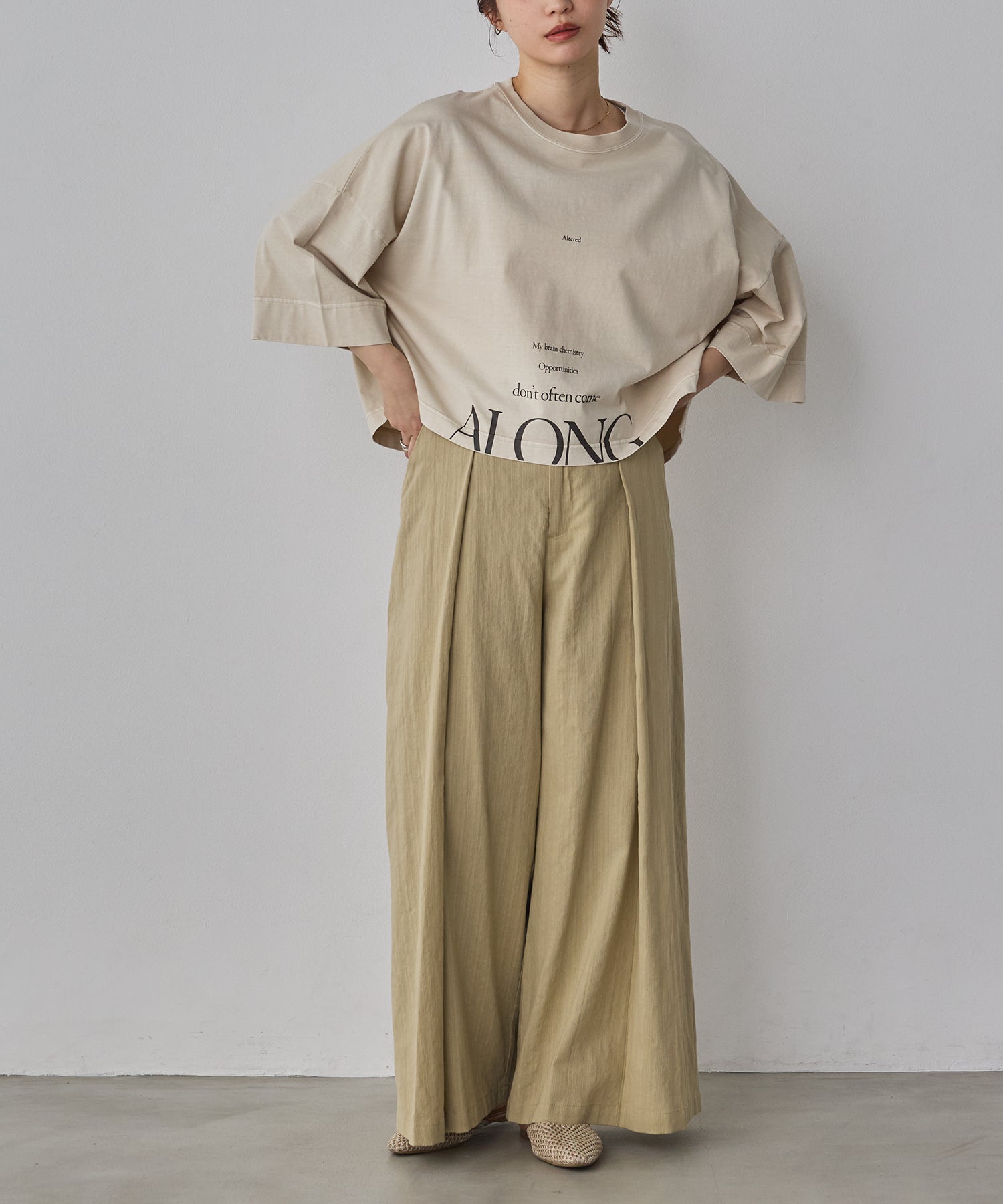 SPRING SLAB DEEP TUCK PANTS