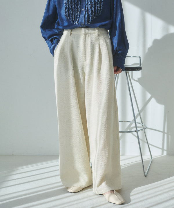 model : H162 着用サイズ : FREE