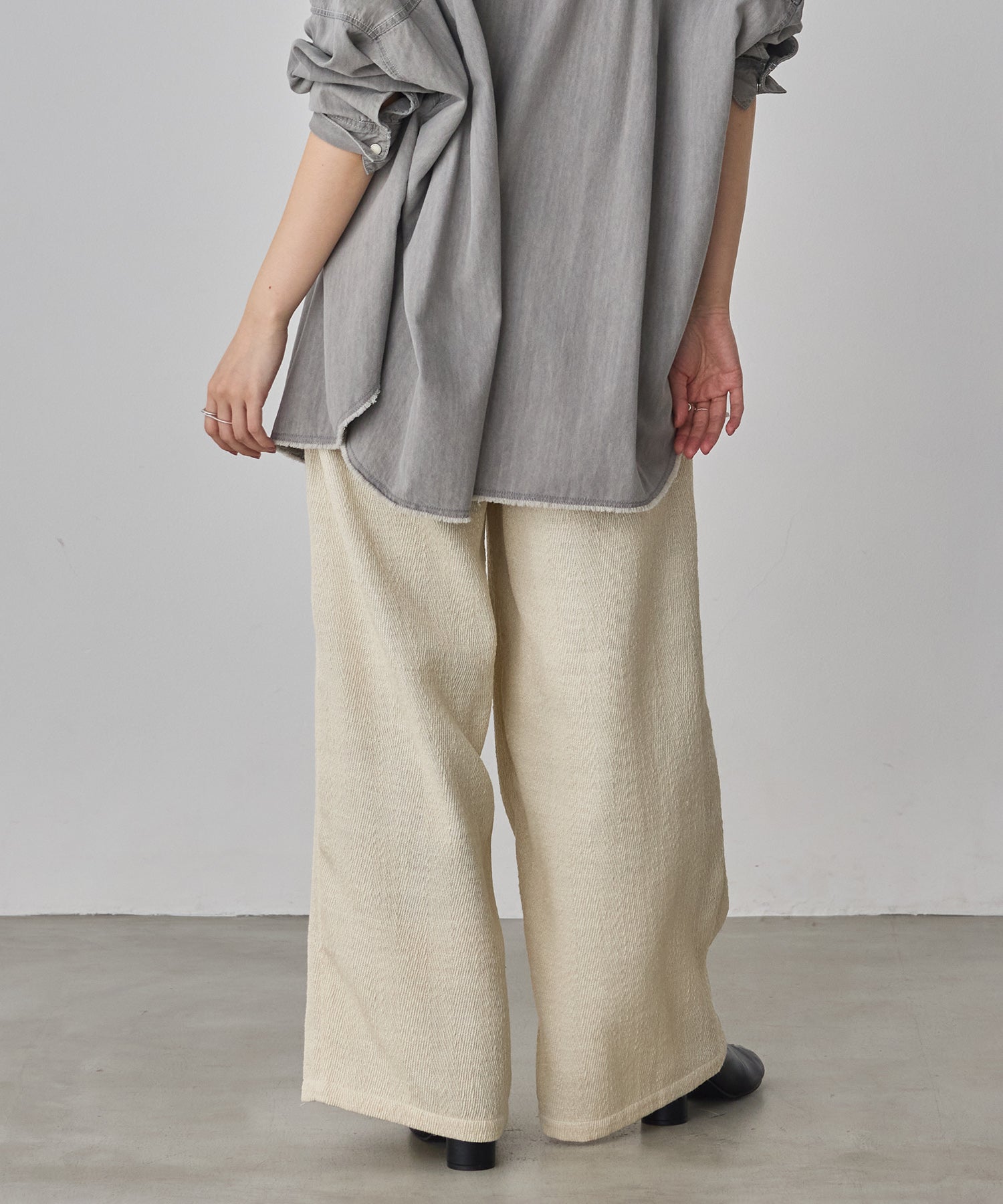 デニムライク ヘリンボーン タックパンツ