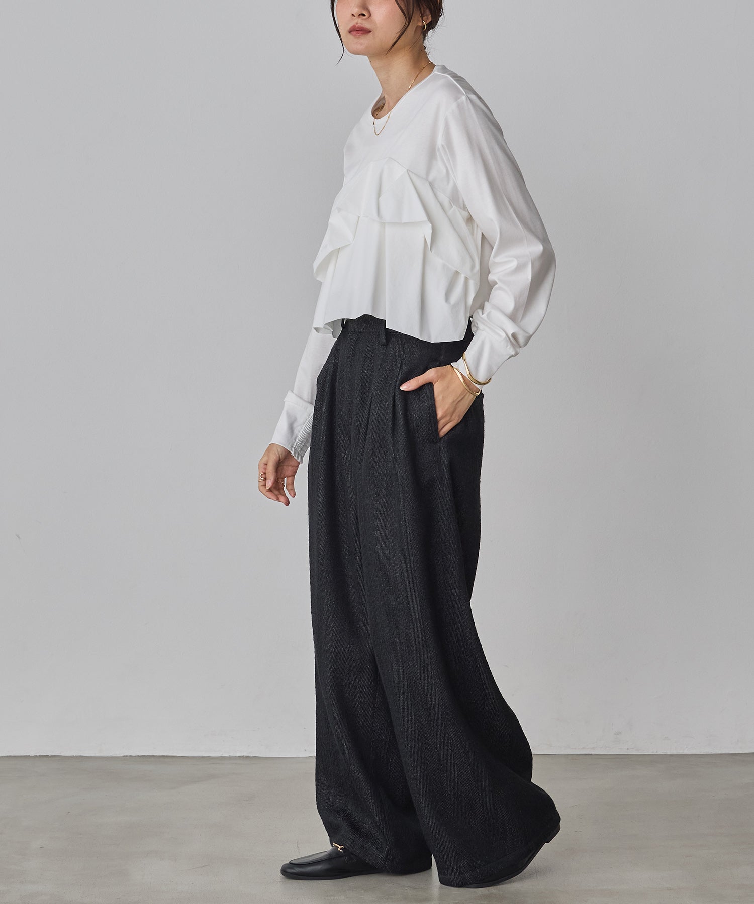 デニムライク ヘリンボーン タックパンツ