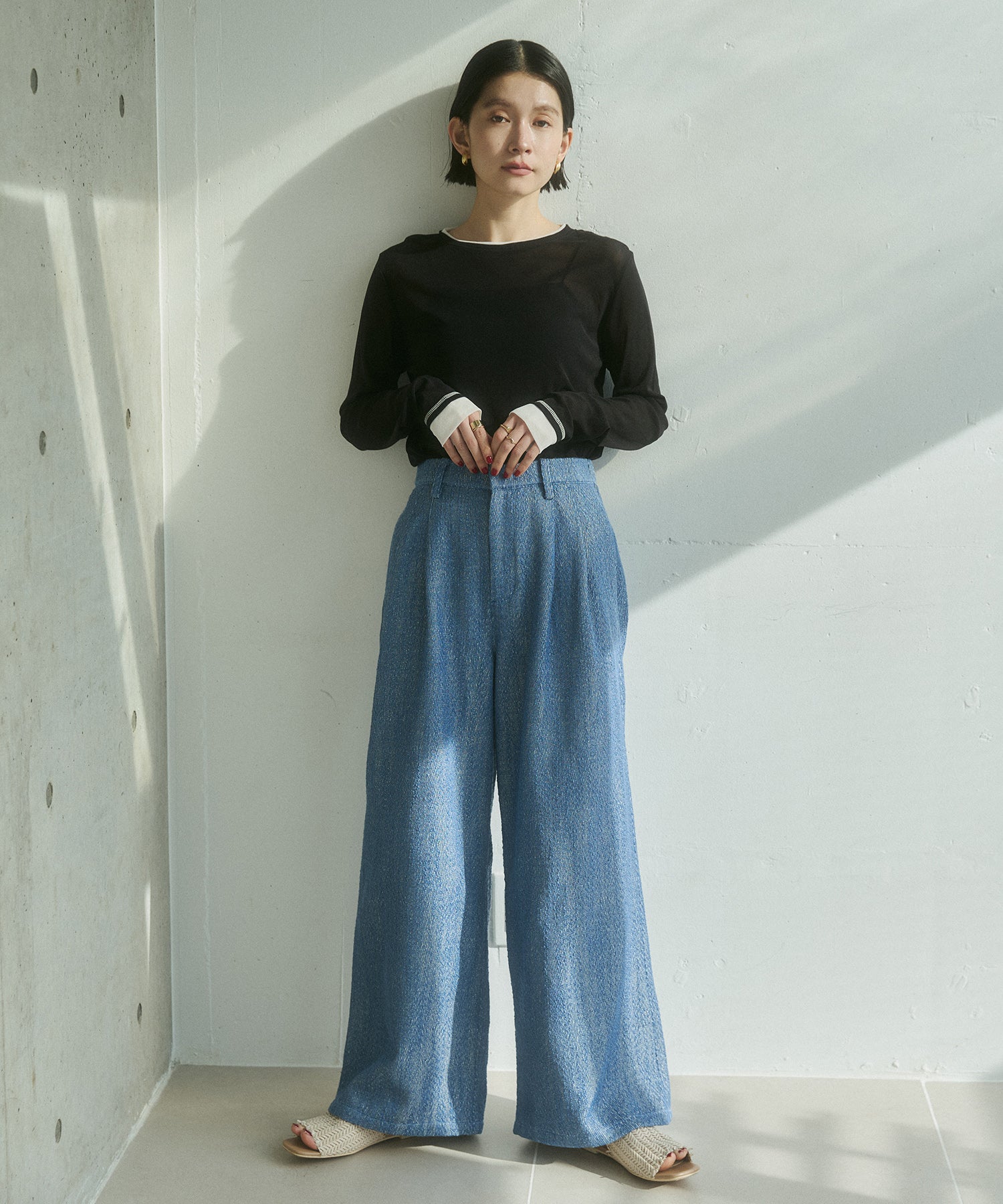 デニムライク ヘリンボーン タックパンツ